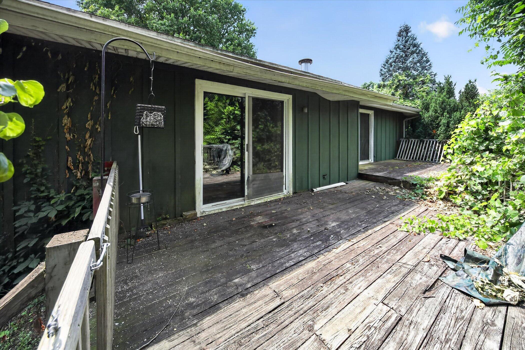 40516 County Road 669 Decatur MI 49045
