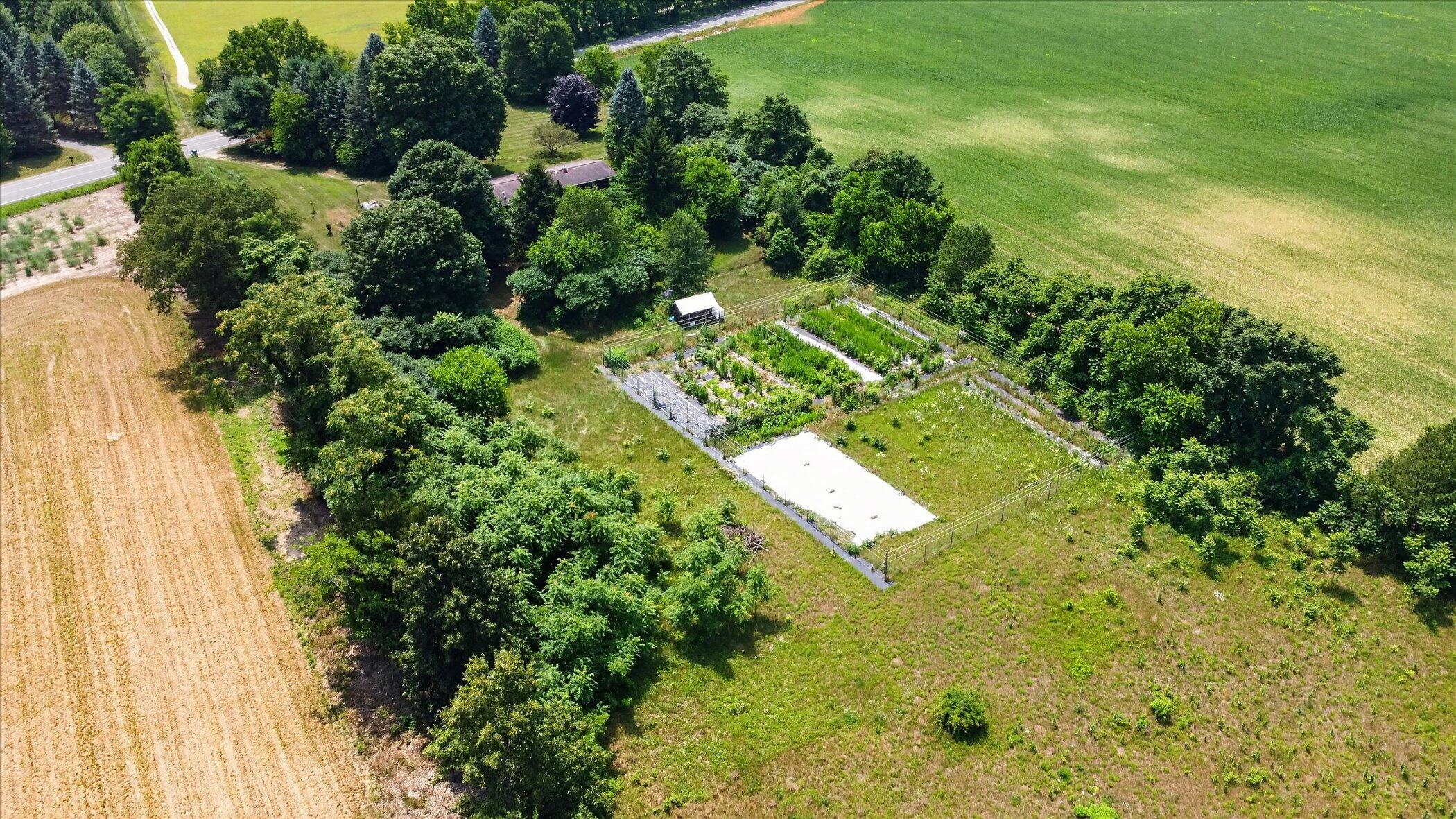 40516 County Road 669 Decatur MI 49045