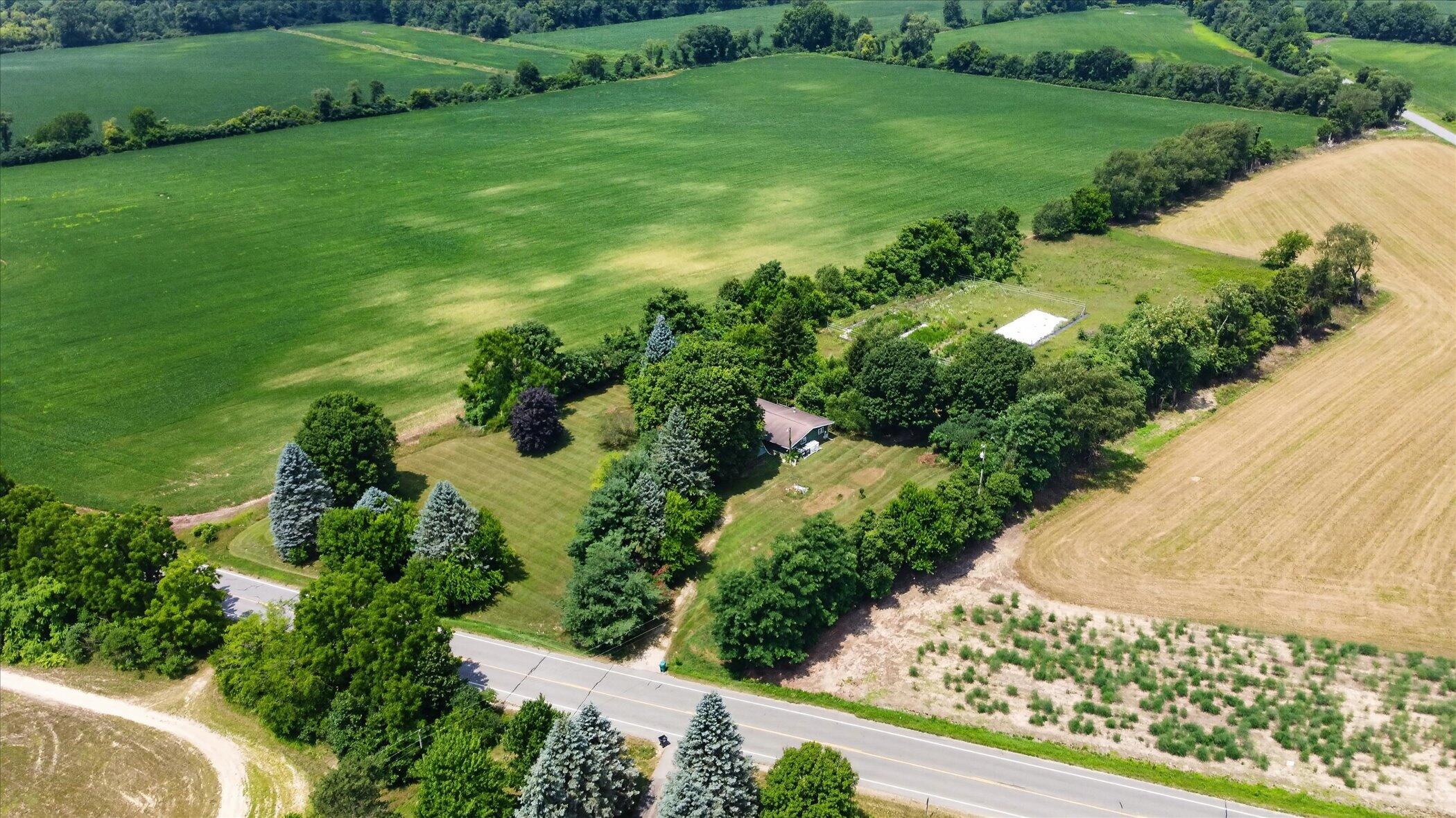 40516 County Road 669 Decatur MI 49045