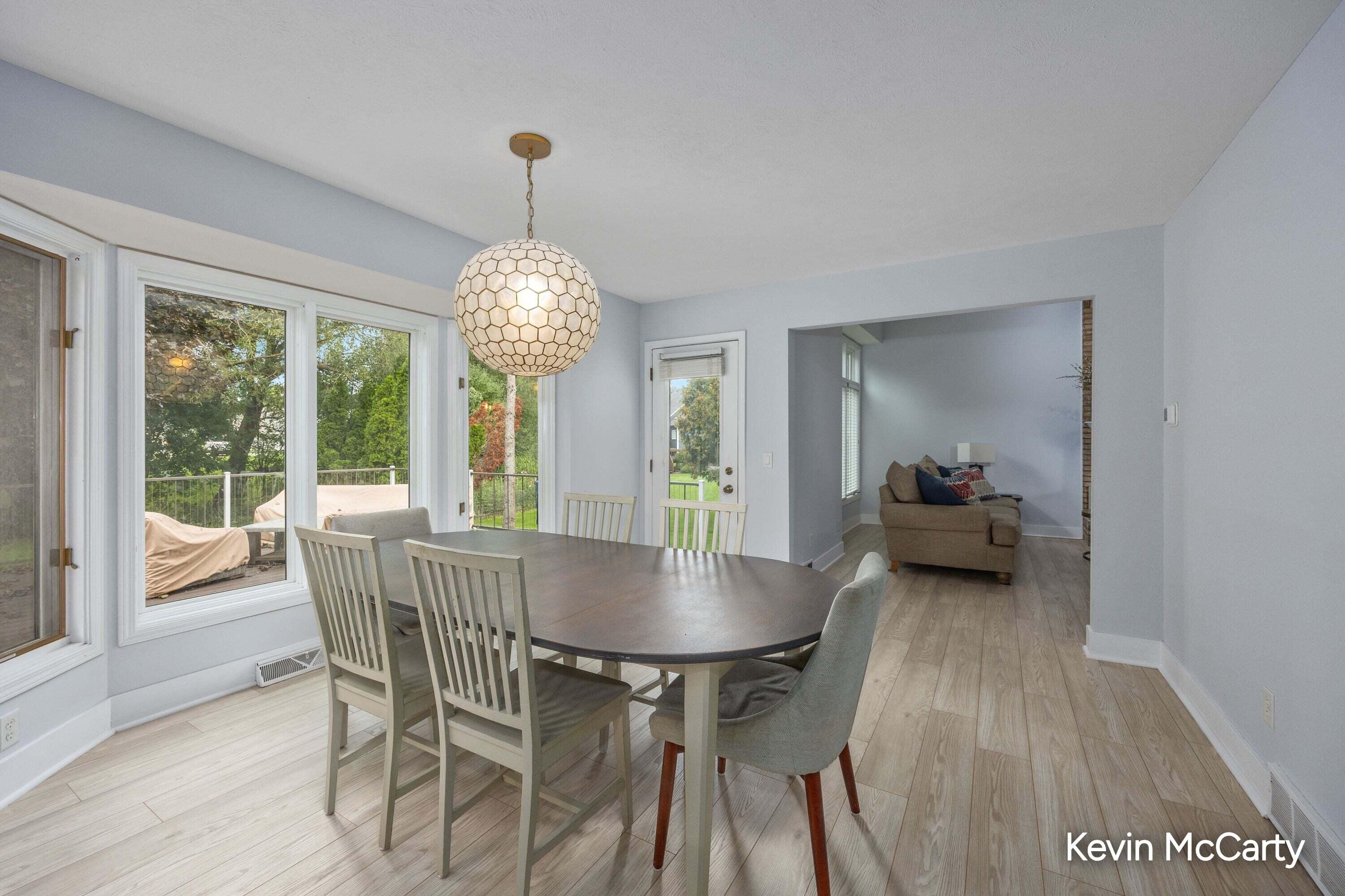 2507 Ridgecroft Avenue SE Grand Rapids MI 49546