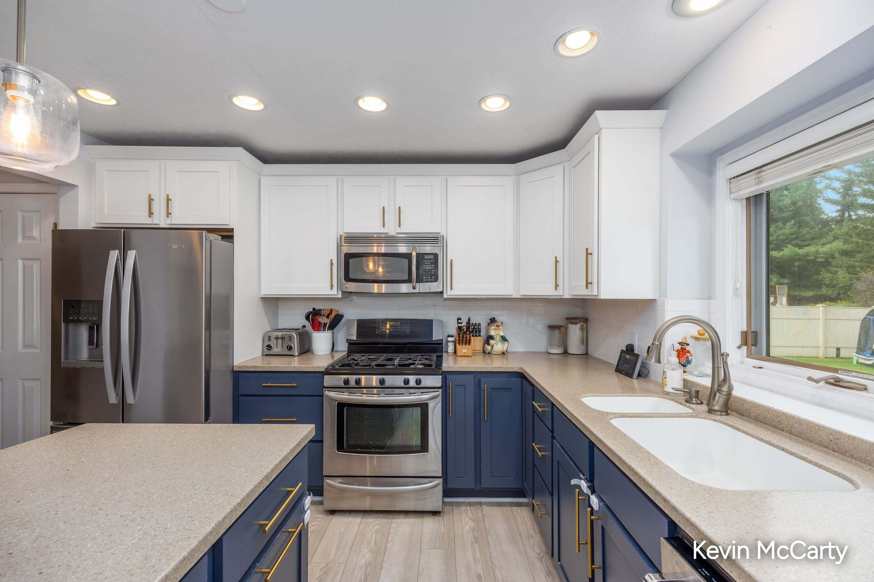 2507 Ridgecroft Avenue SE Grand Rapids MI 49546