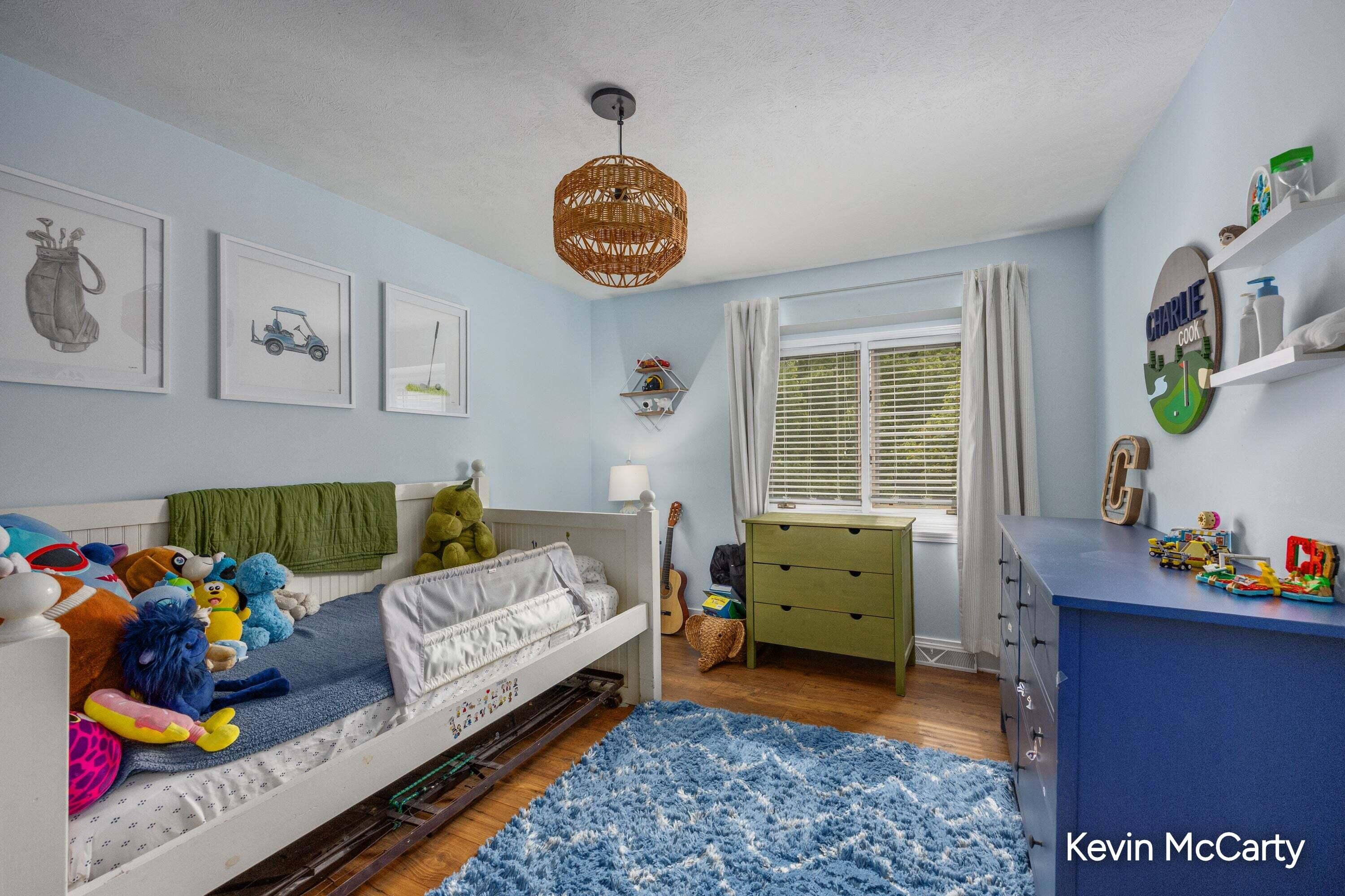 2507 Ridgecroft Avenue SE Grand Rapids MI 49546