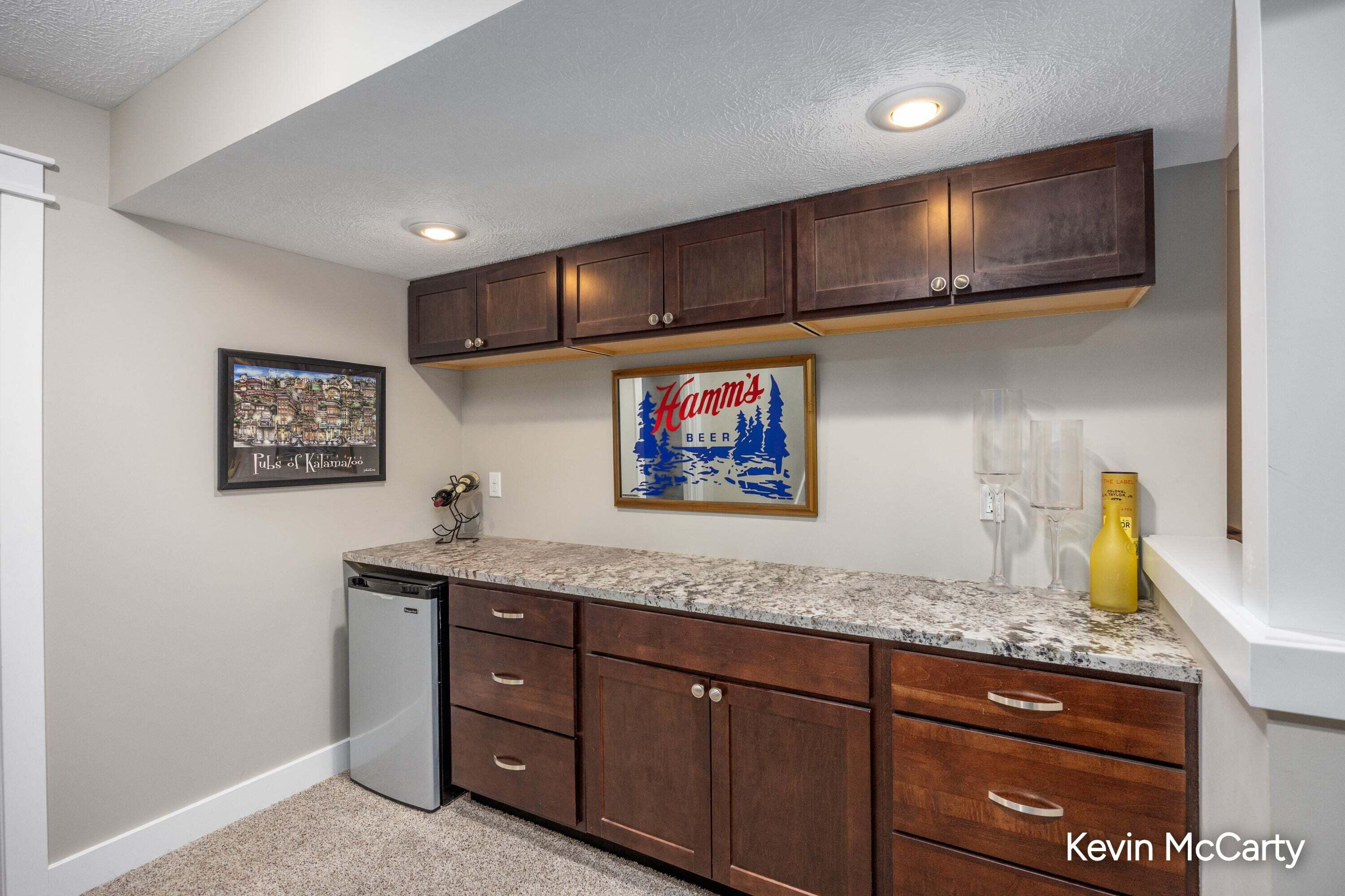 2507 Ridgecroft Avenue SE Grand Rapids MI 49546