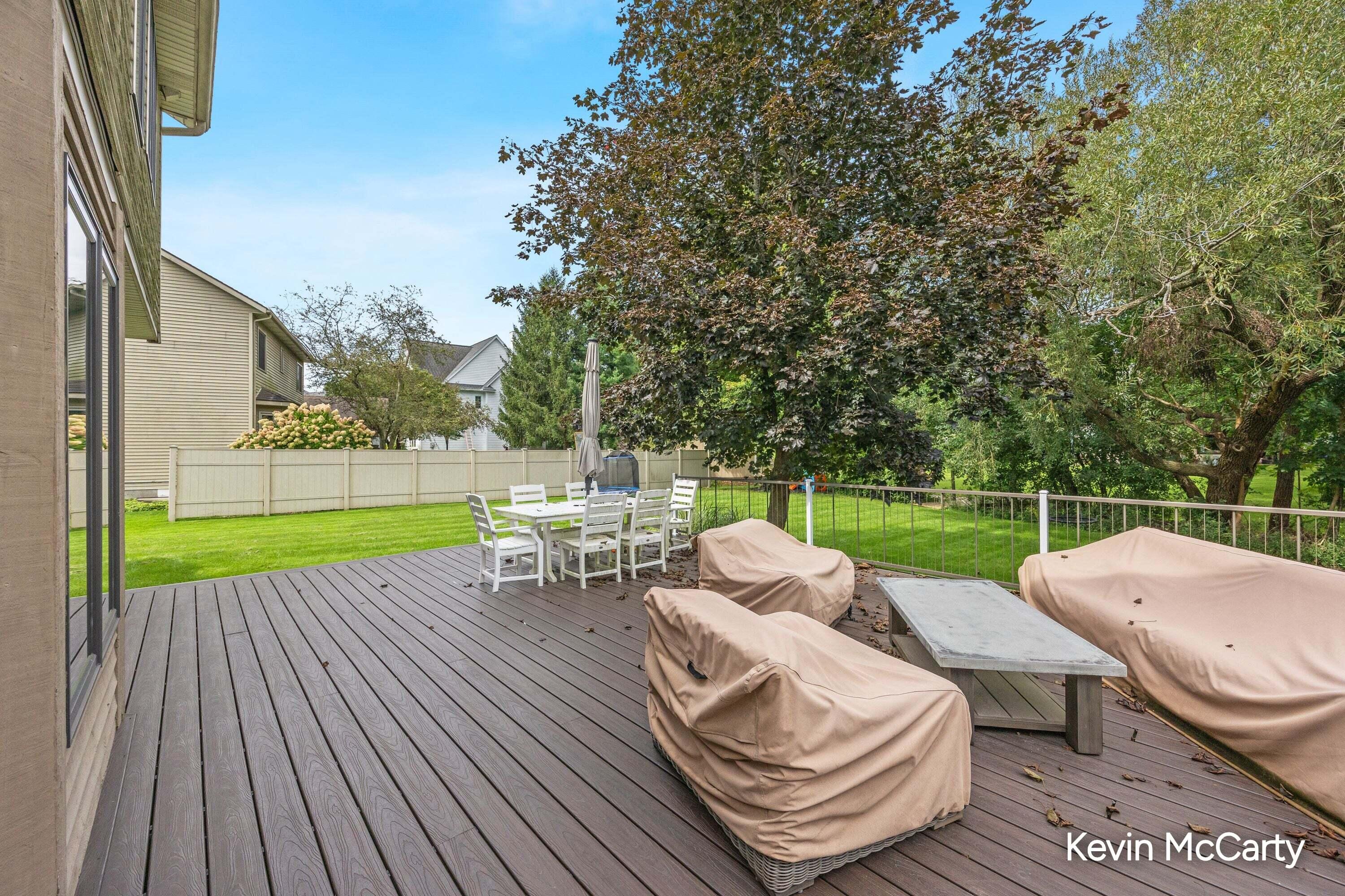 2507 Ridgecroft Avenue SE Grand Rapids MI 49546