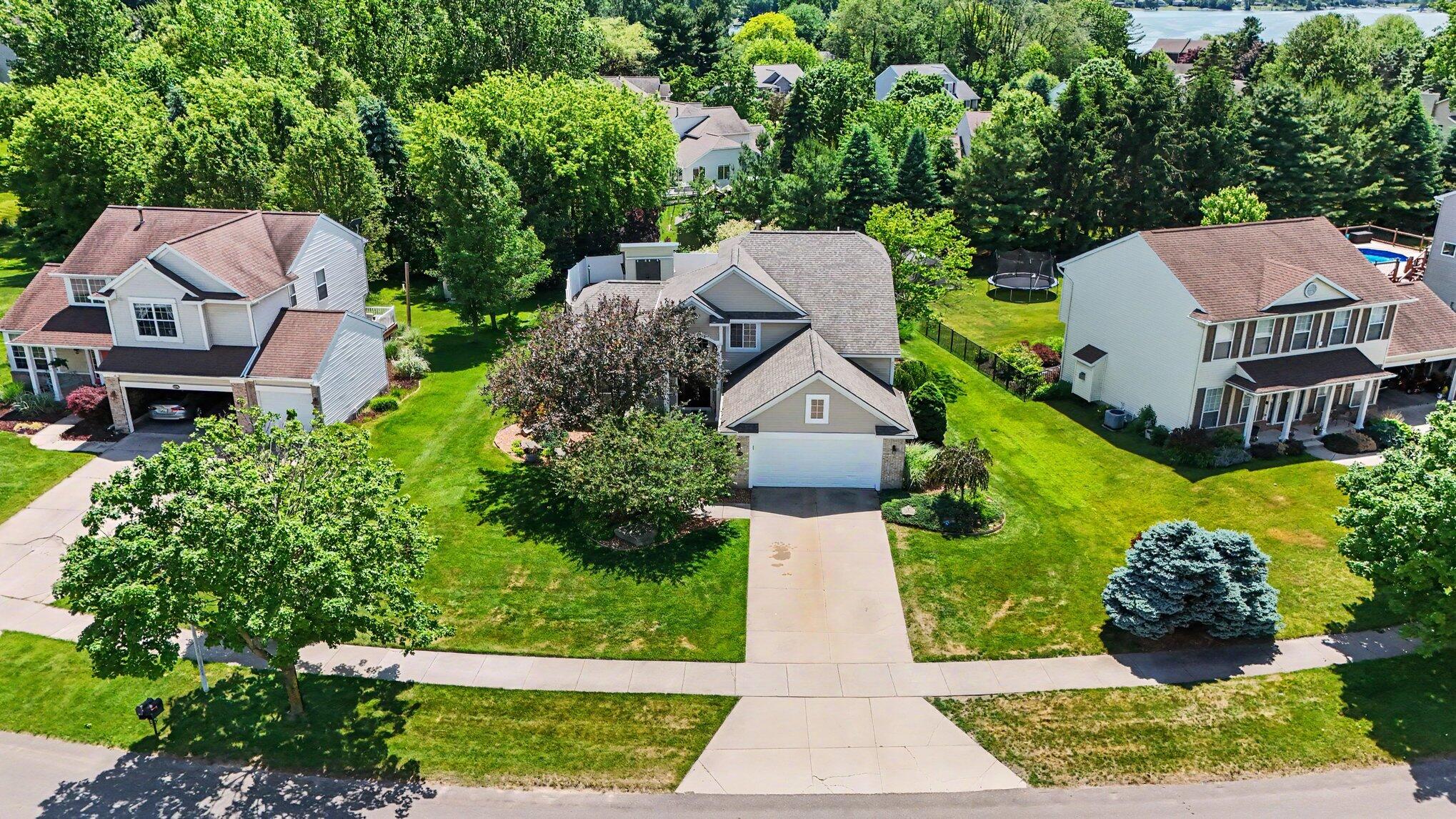 6630 Cannon Farms Drive NE Rockford MI 49341