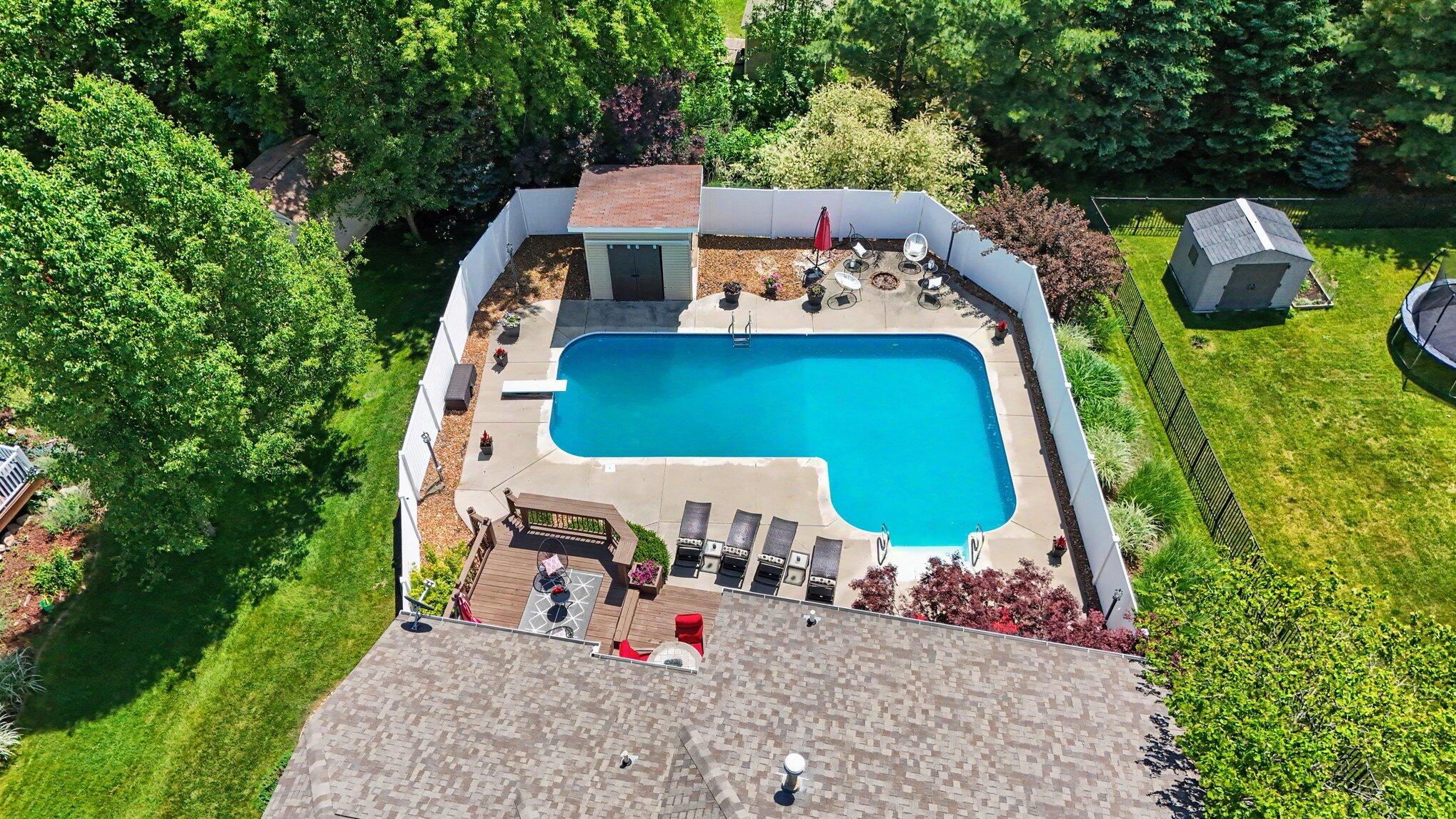6630 Cannon Farms Drive NE Rockford MI 49341