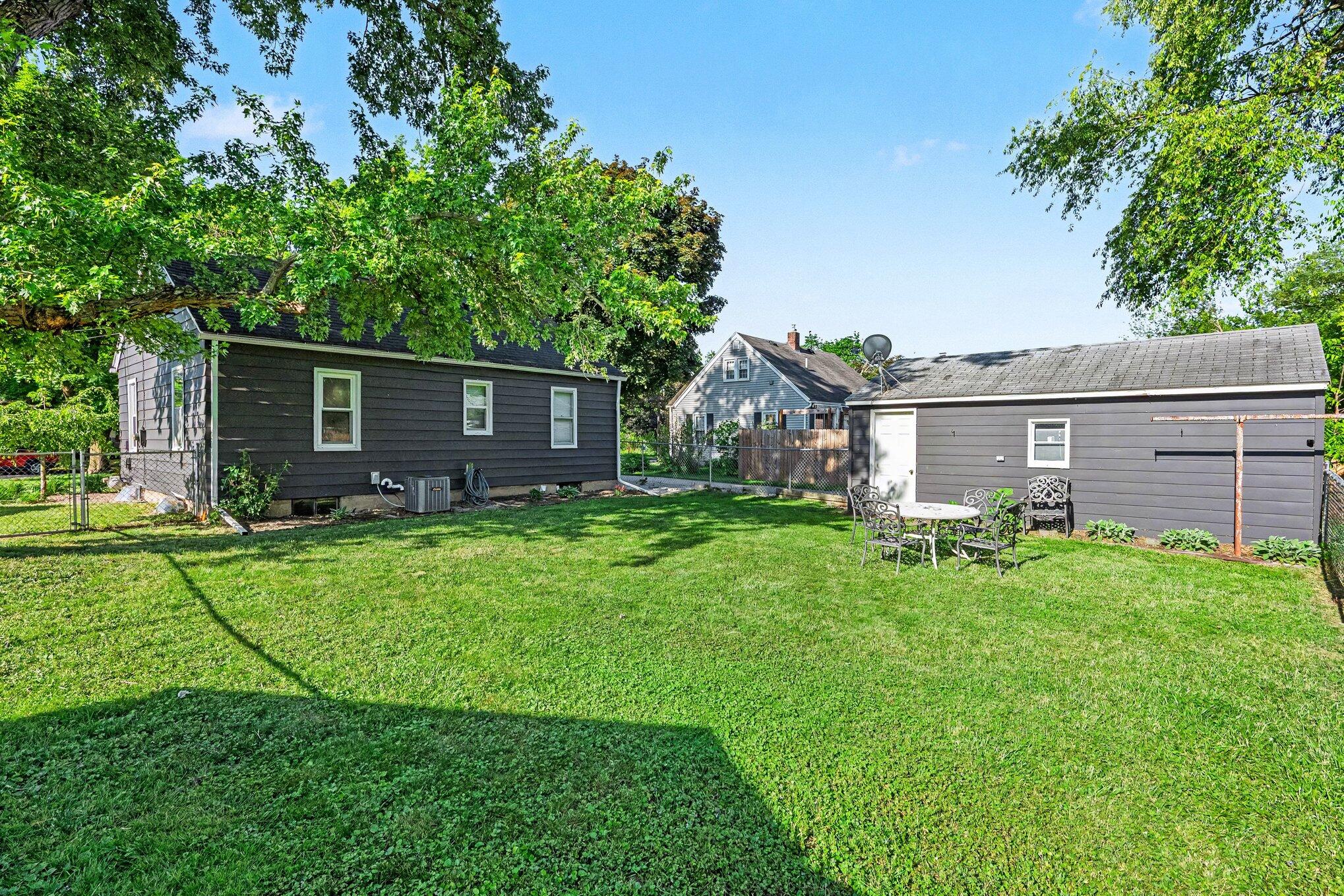 2317 Glendale Boulevard Kalamazoo MI 49004
