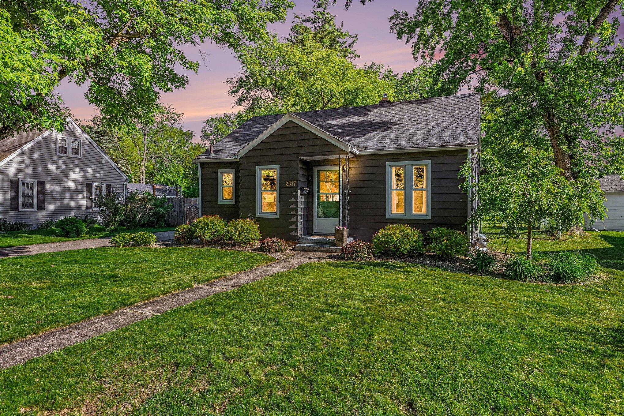 2317 Glendale Boulevard Kalamazoo MI 49004
