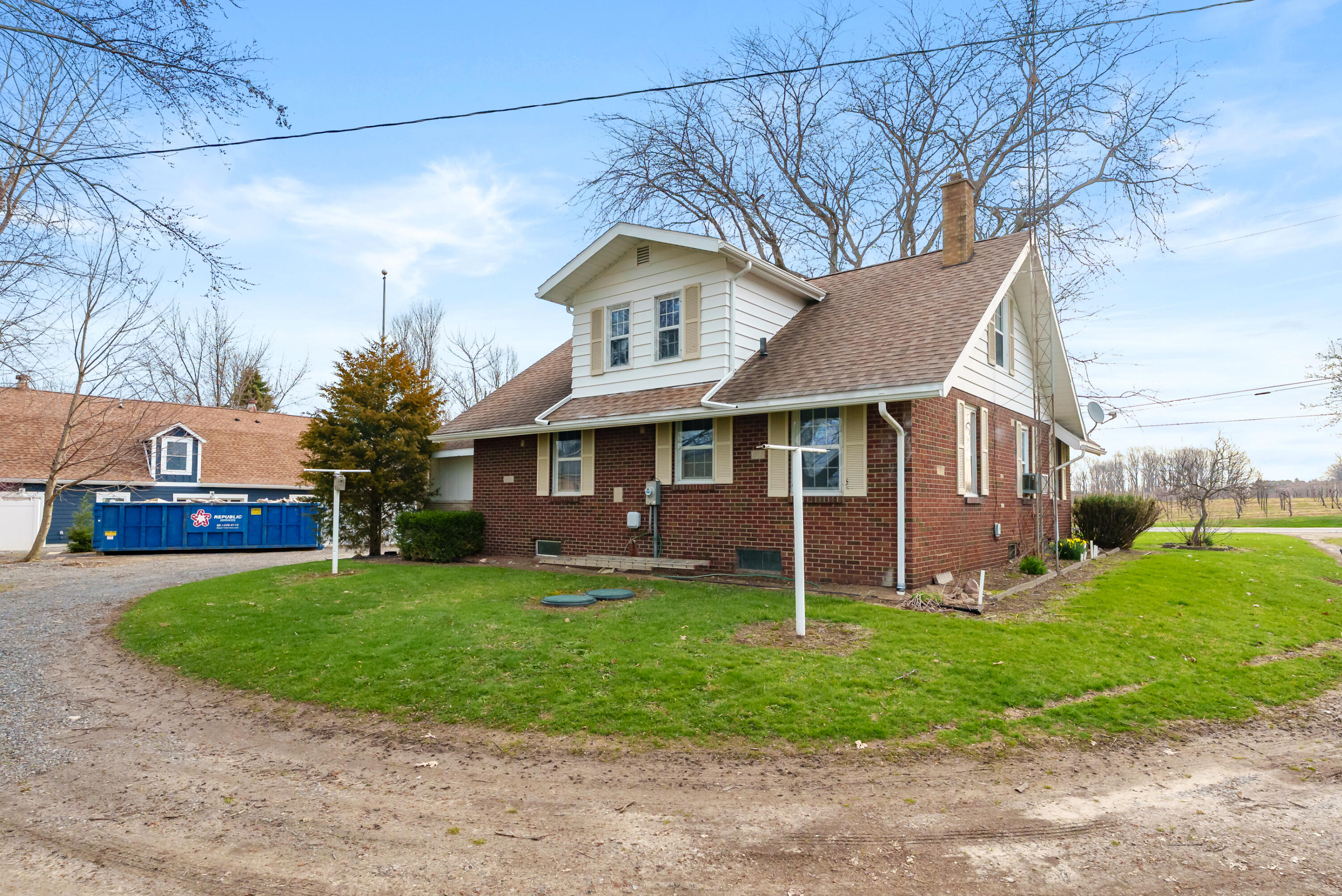 5844 S Scottdale Road Berrien Springs MI 49103