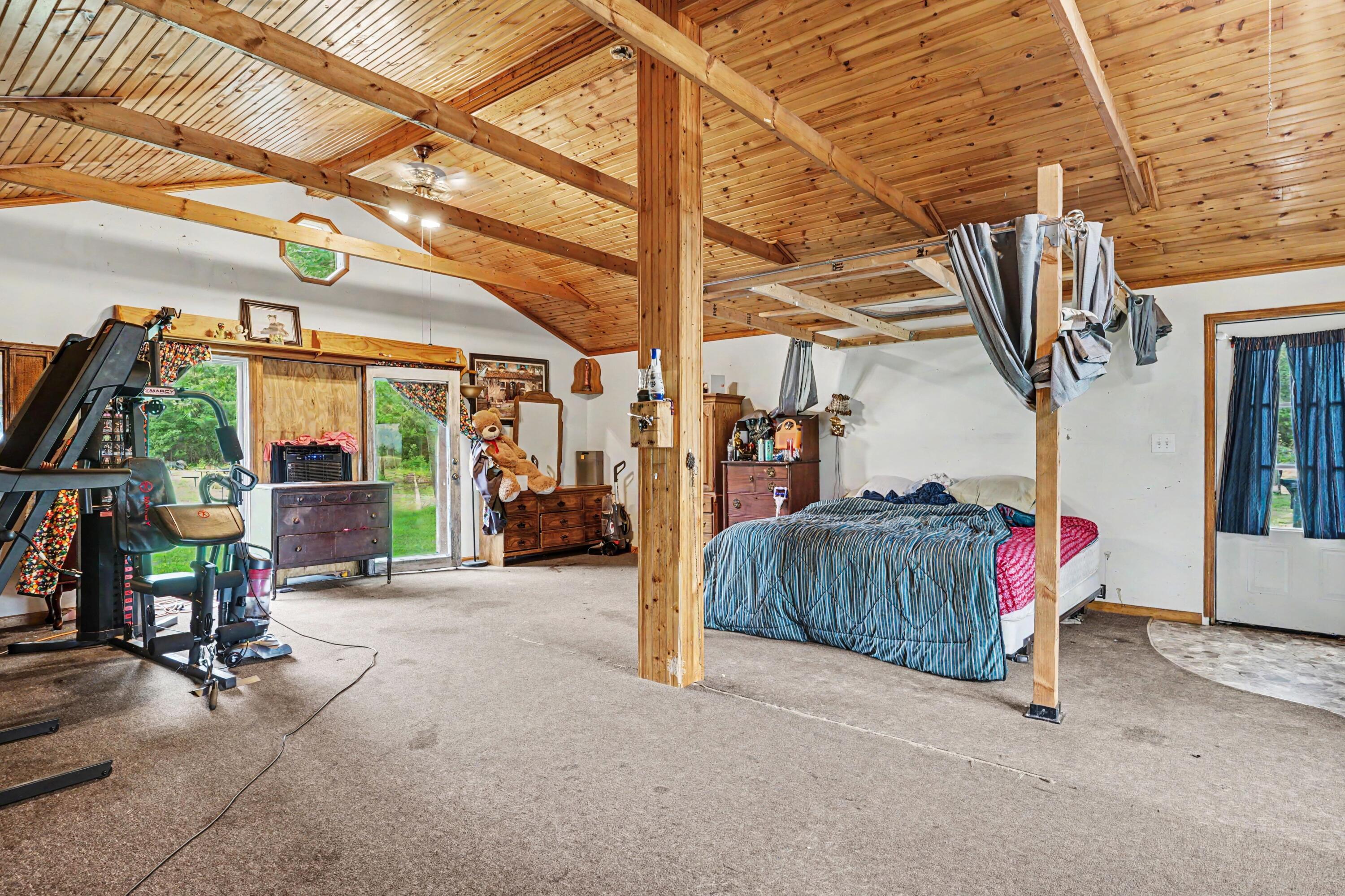 6846 104th Avenue South Haven MI 49090