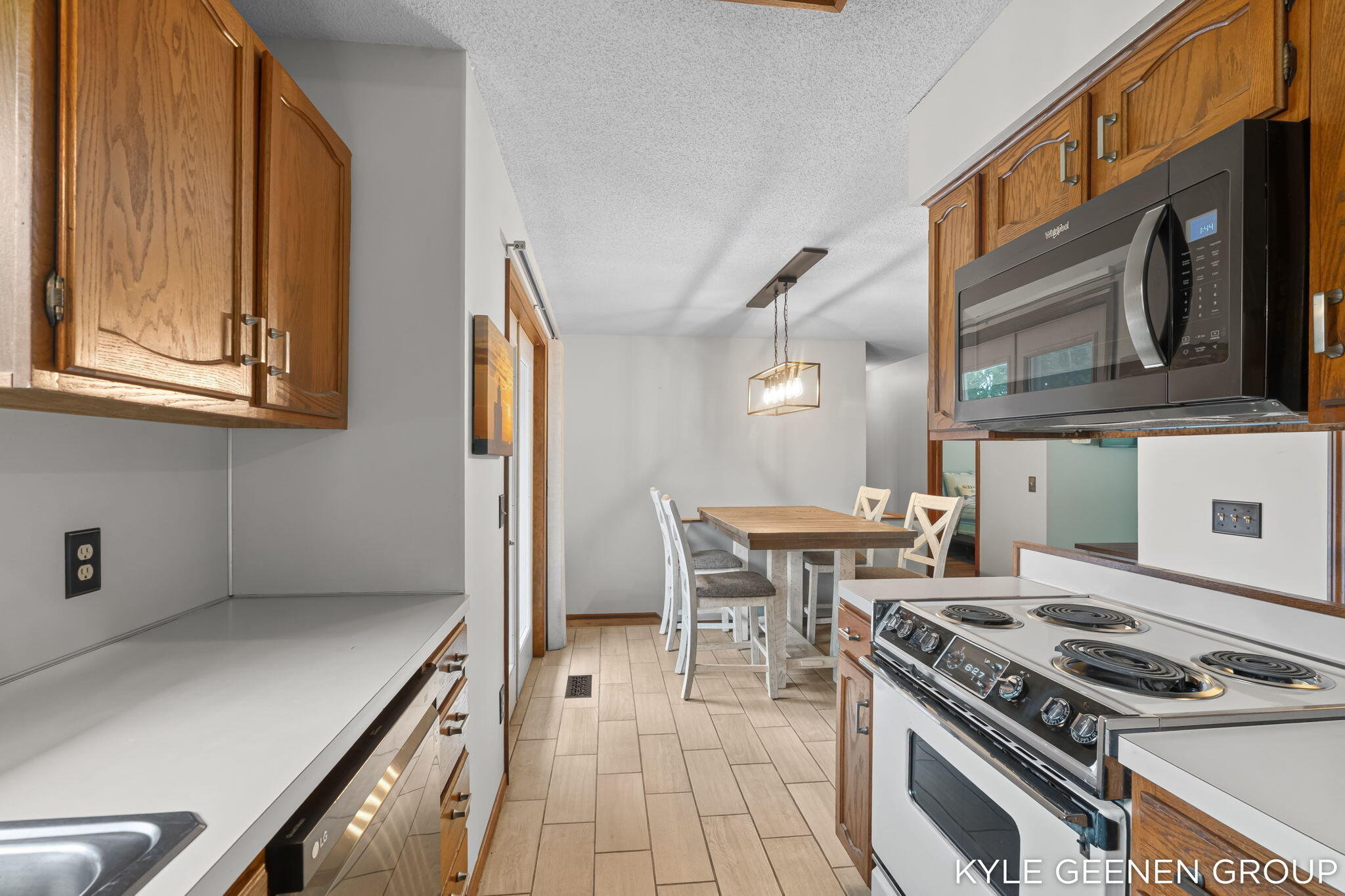 345 Woodland Avenue Holland MI 49424