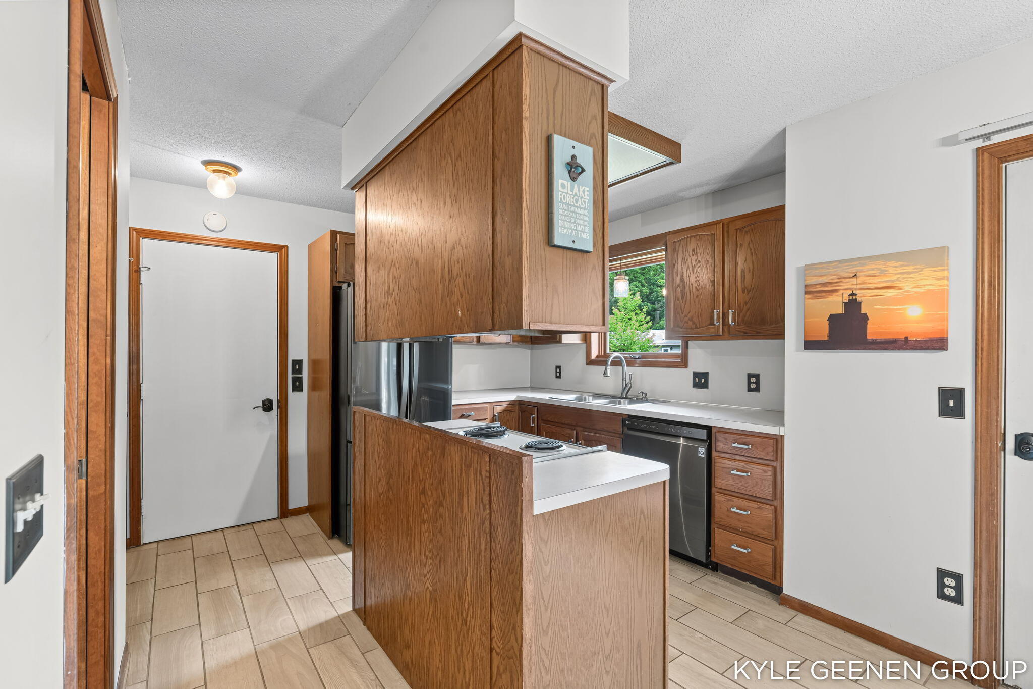 345 Woodland Avenue Holland MI 49424