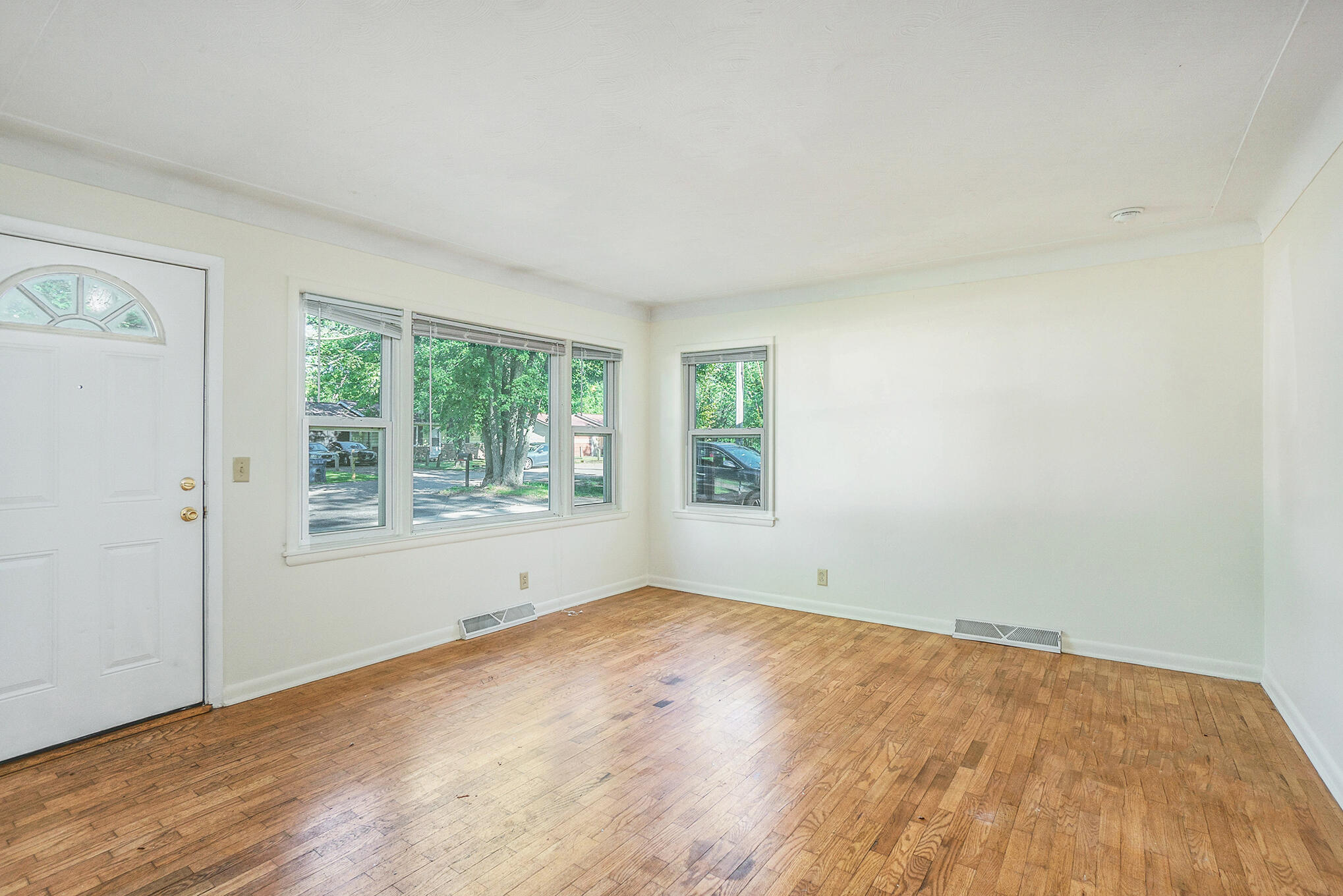 1315 Sutherland Avenue Kalamazoo MI 49006