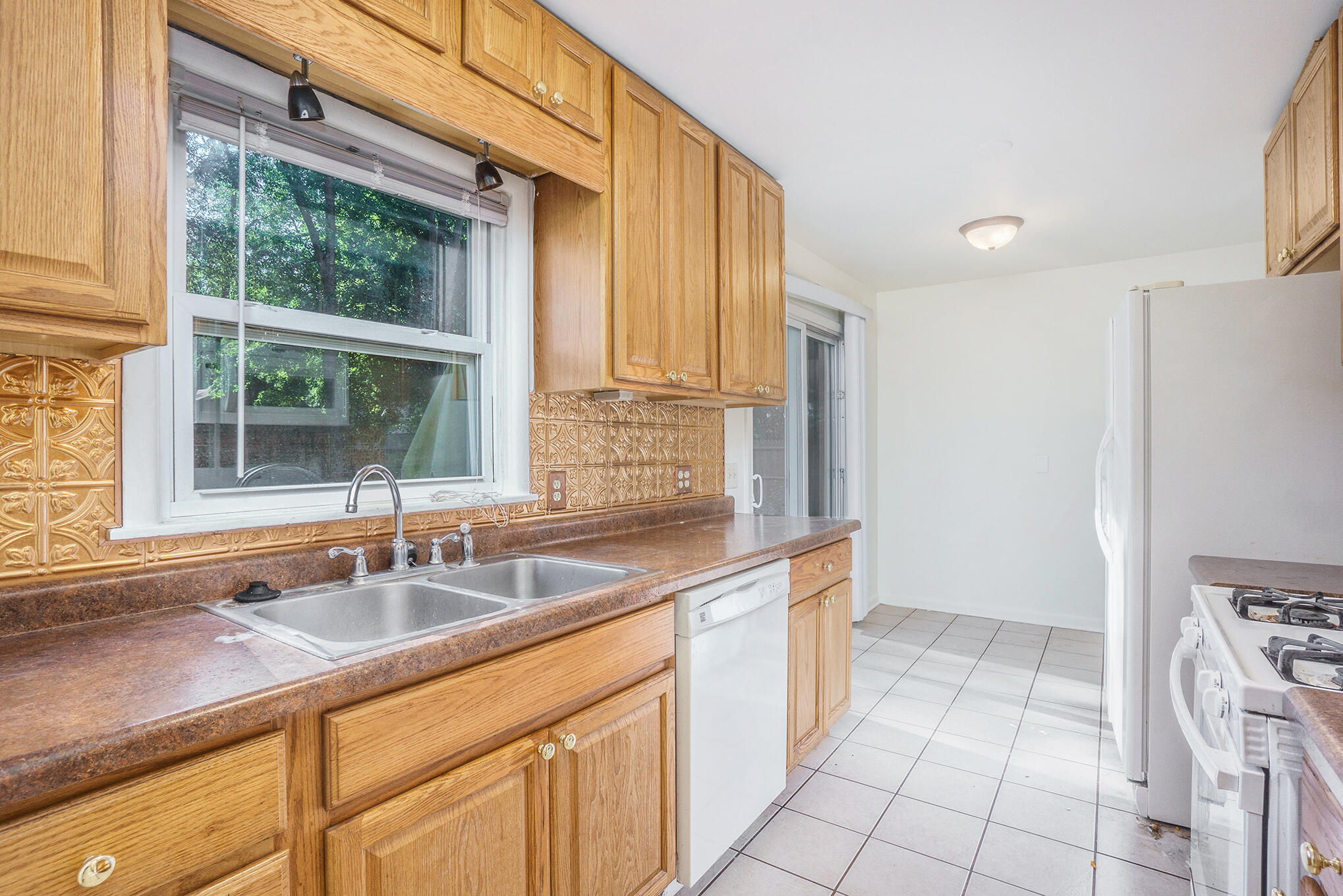 1315 Sutherland Avenue Kalamazoo MI 49006