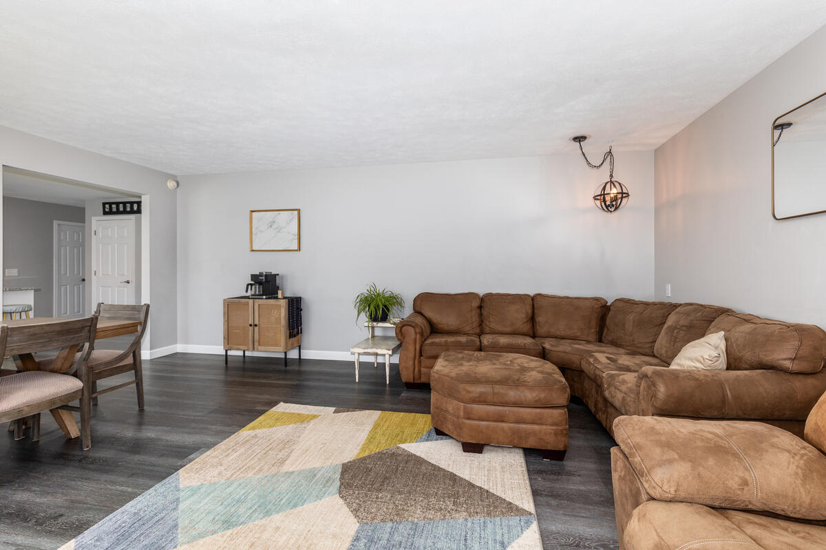 2576 Mapleview Street SE Grand Rapids MI 49508
