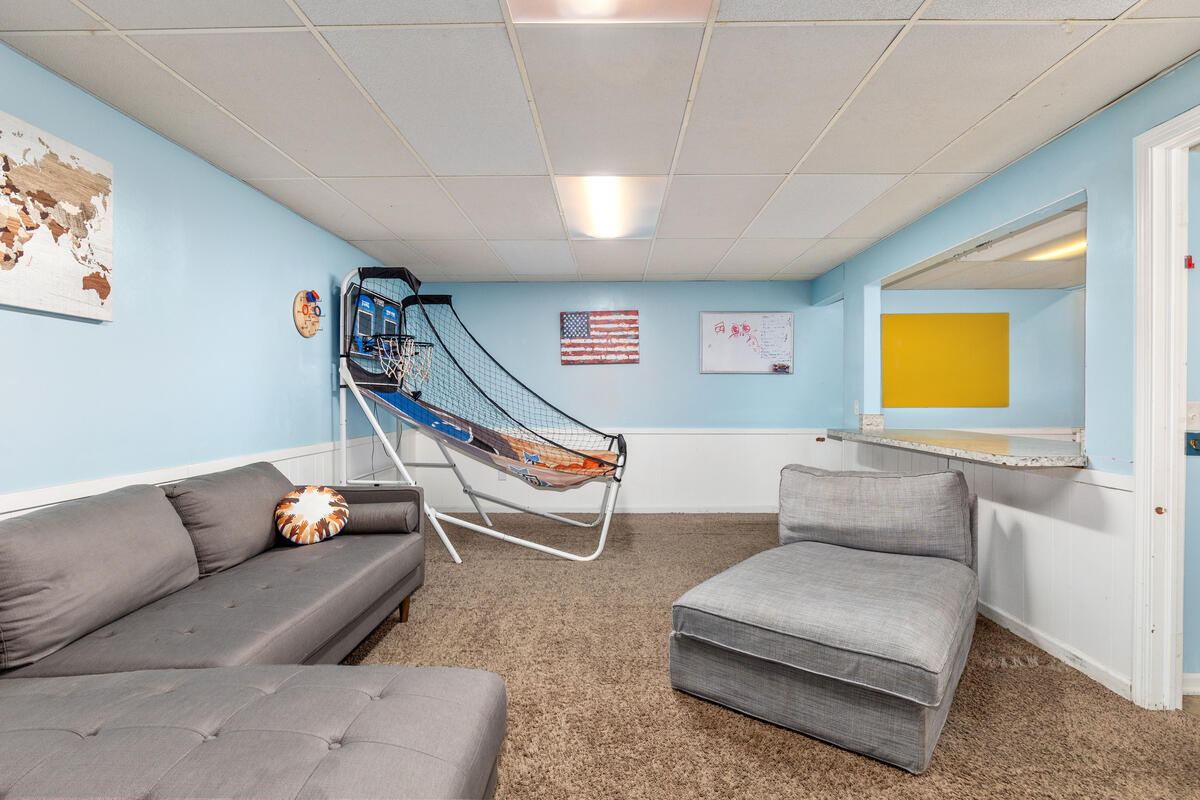 2576 Mapleview Street SE Grand Rapids MI 49508