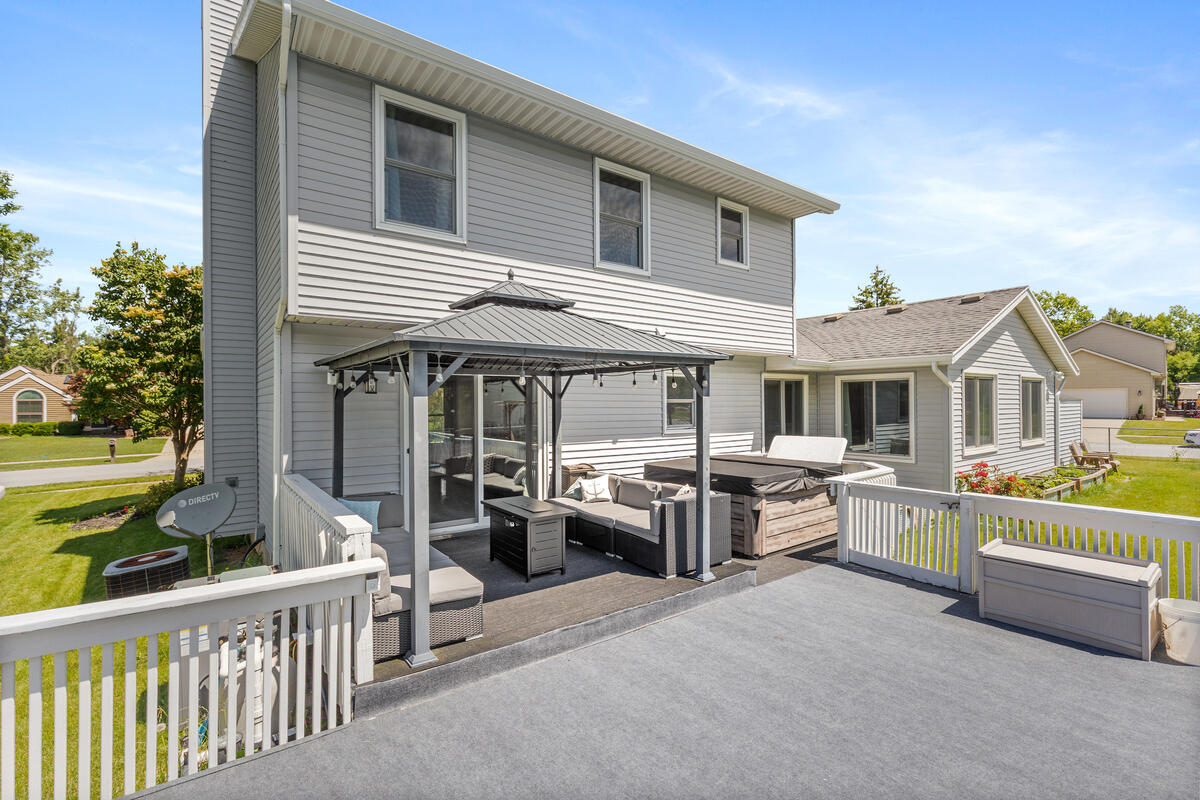 2576 Mapleview Street SE Grand Rapids MI 49508