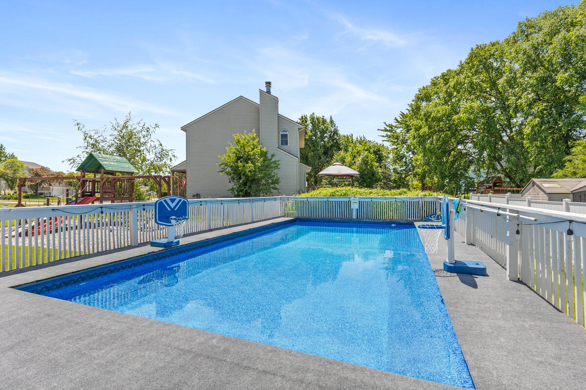2576 Mapleview Street SE Grand Rapids MI 49508