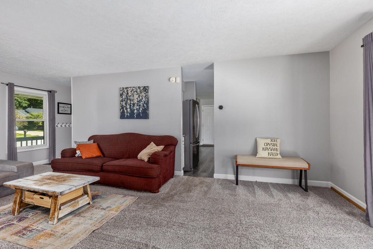 2576 Mapleview Street SE Grand Rapids MI 49508