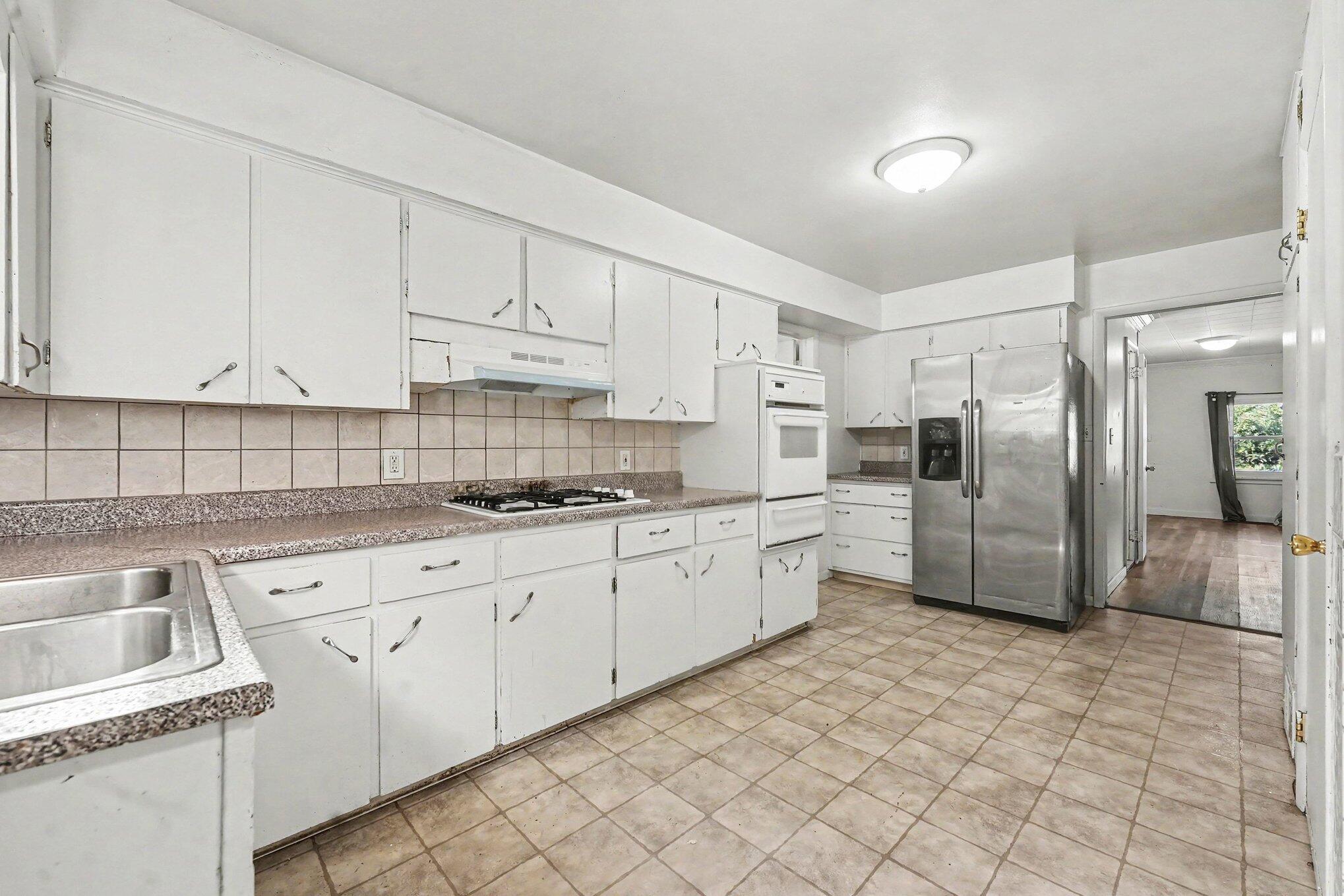2154 Mckee Avenue SW Grand Rapids MI 49503