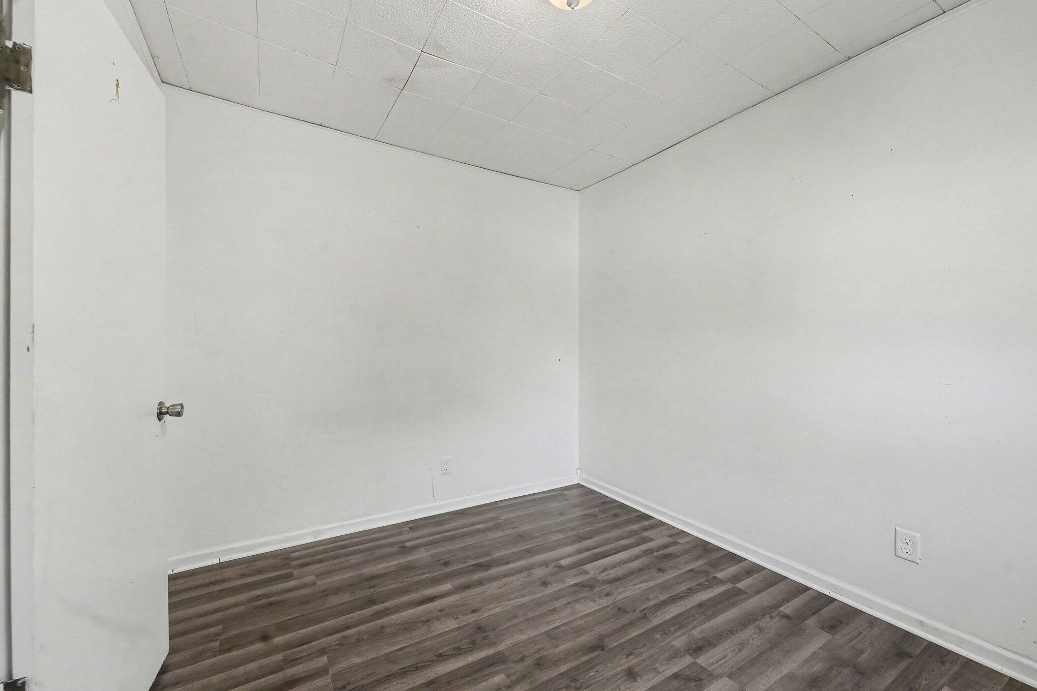 2154 Mckee Avenue SW Grand Rapids MI 49503