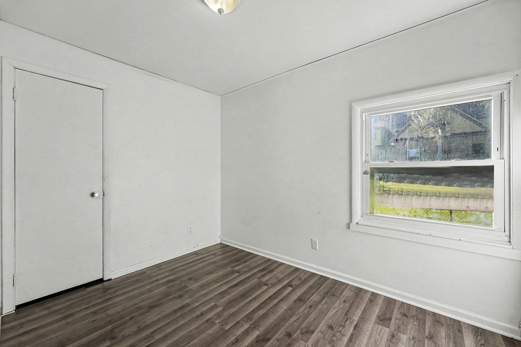 2154 Mckee Avenue SW Grand Rapids MI 49503