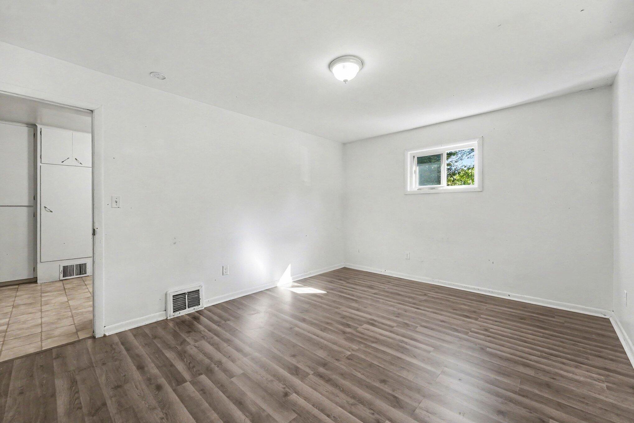 2154 Mckee Avenue SW Grand Rapids MI 49503