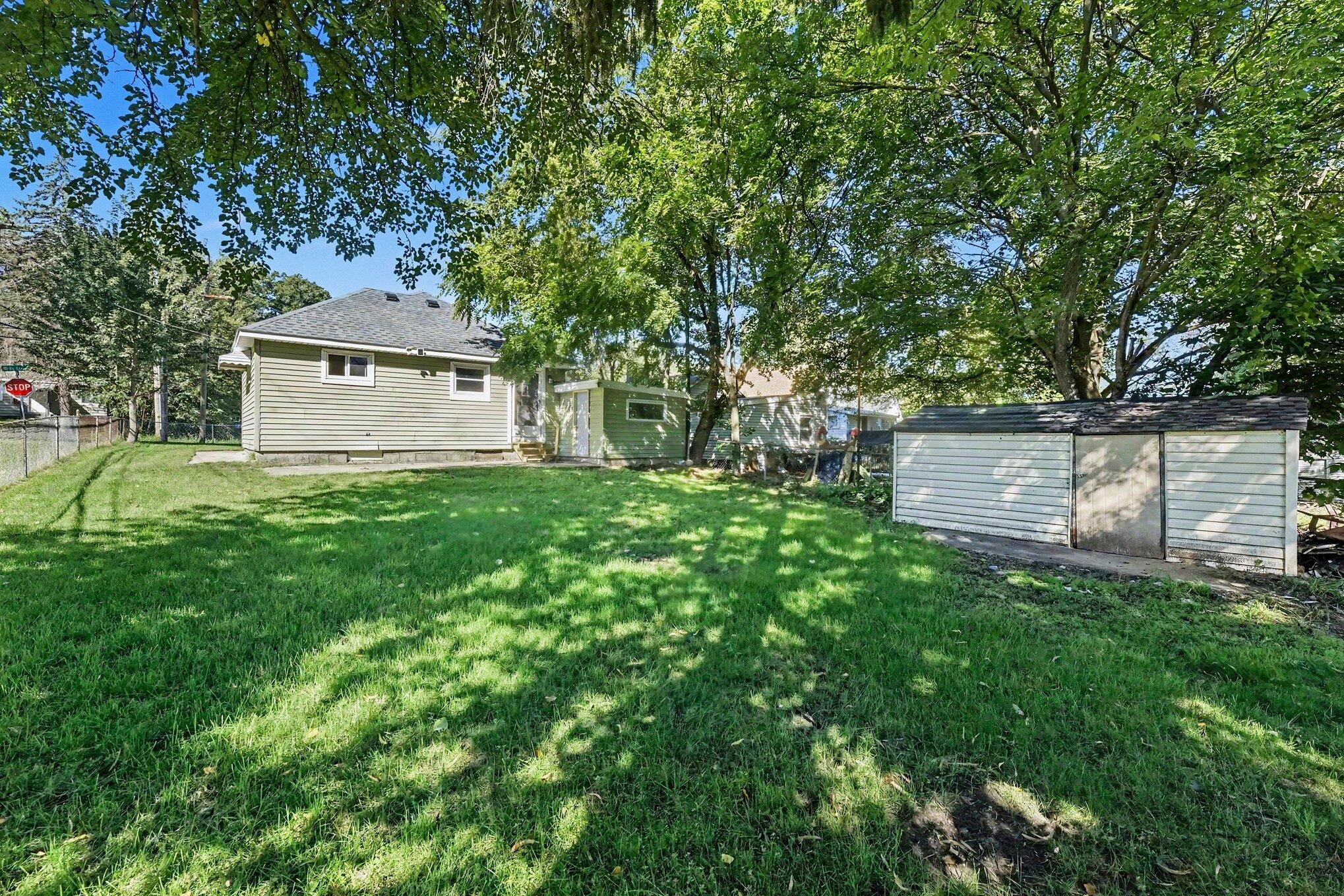 2154 Mckee Avenue SW Grand Rapids MI 49503