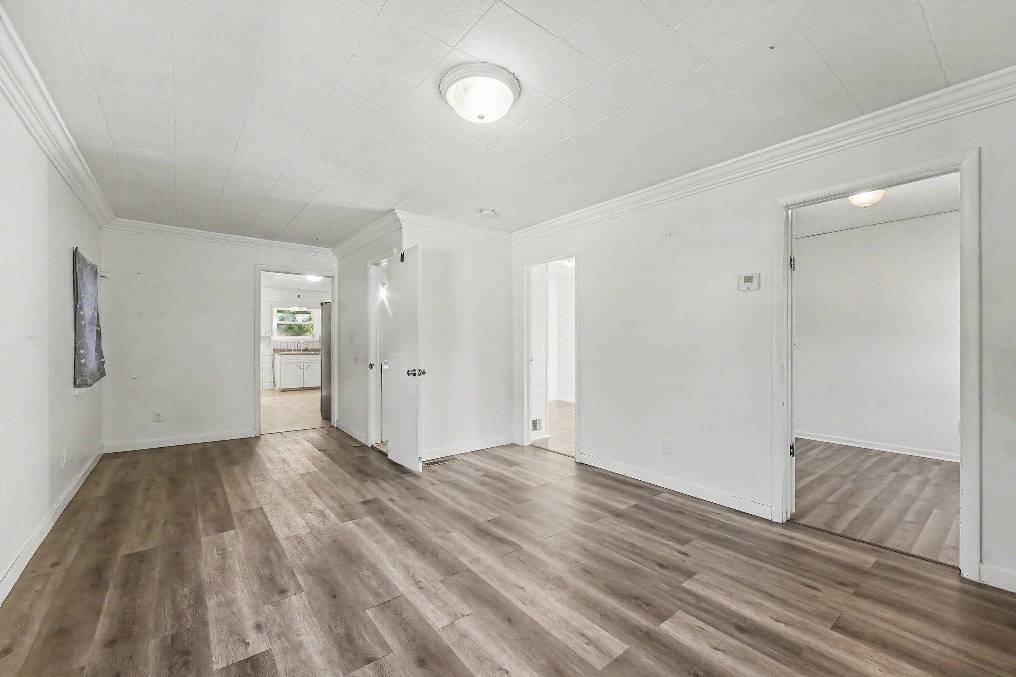 2154 Mckee Avenue SW Grand Rapids MI 49503