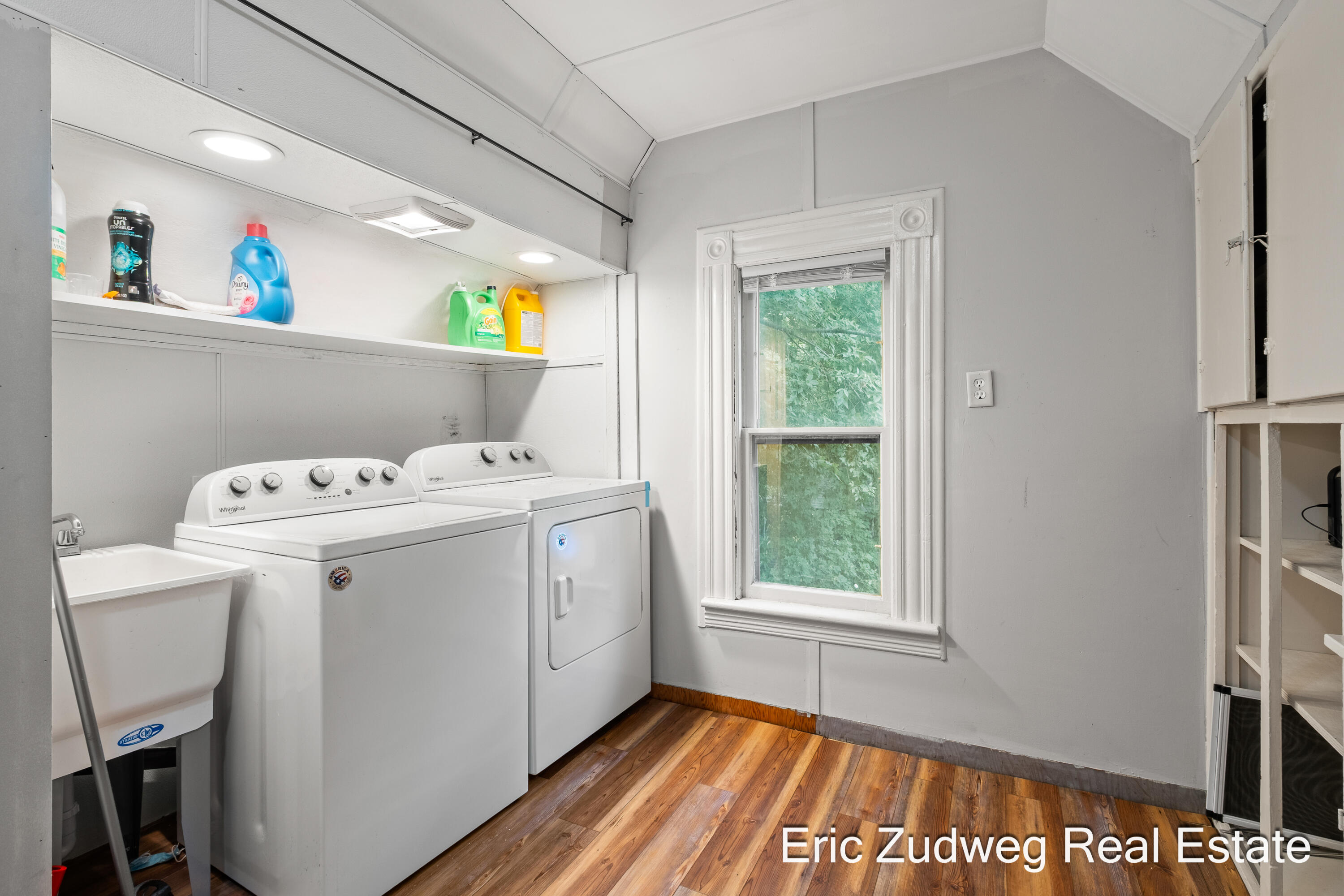 430 Grand Avenue NE Grand Rapids MI 49503