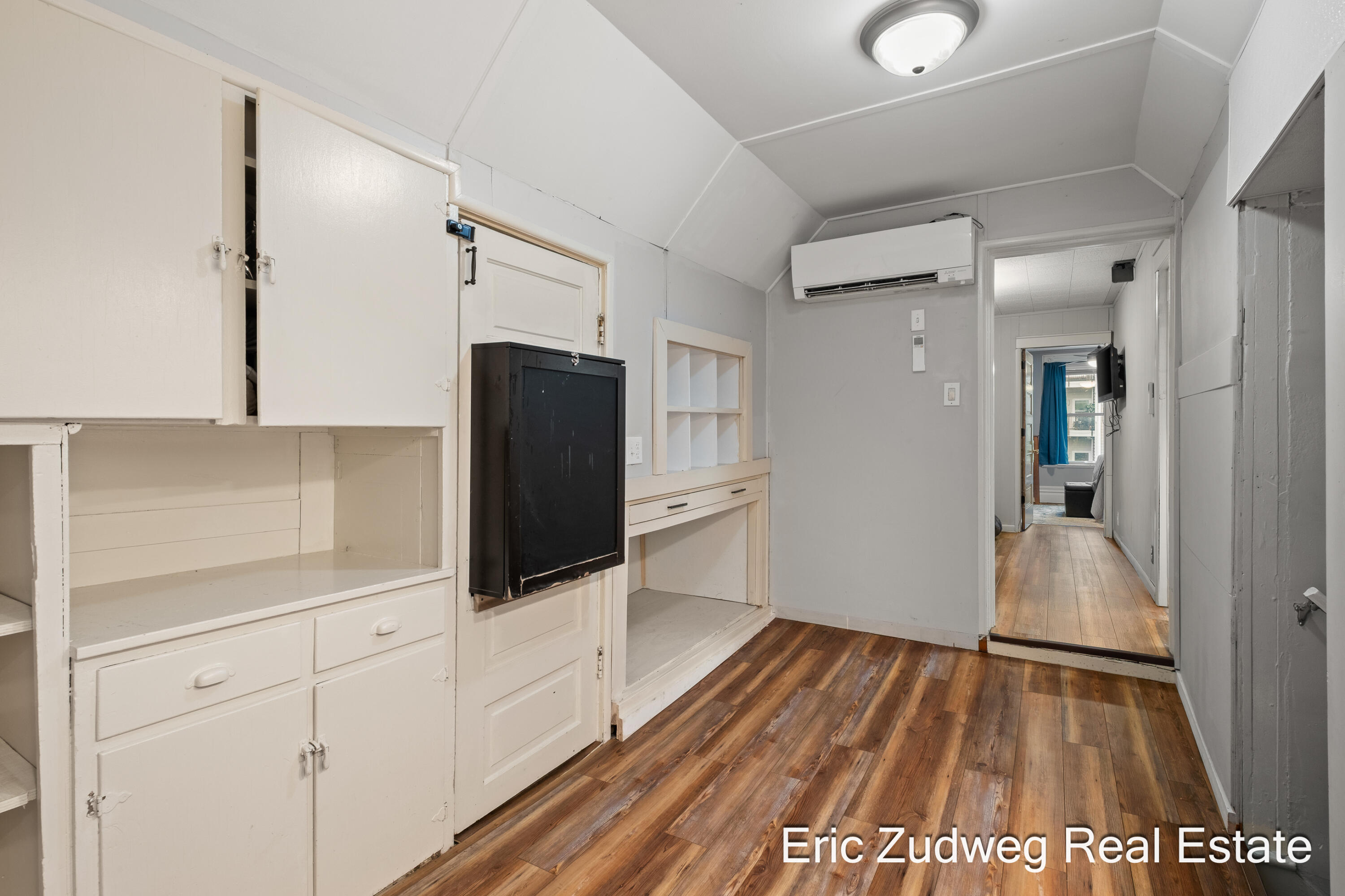 430 Grand Avenue NE Grand Rapids MI 49503