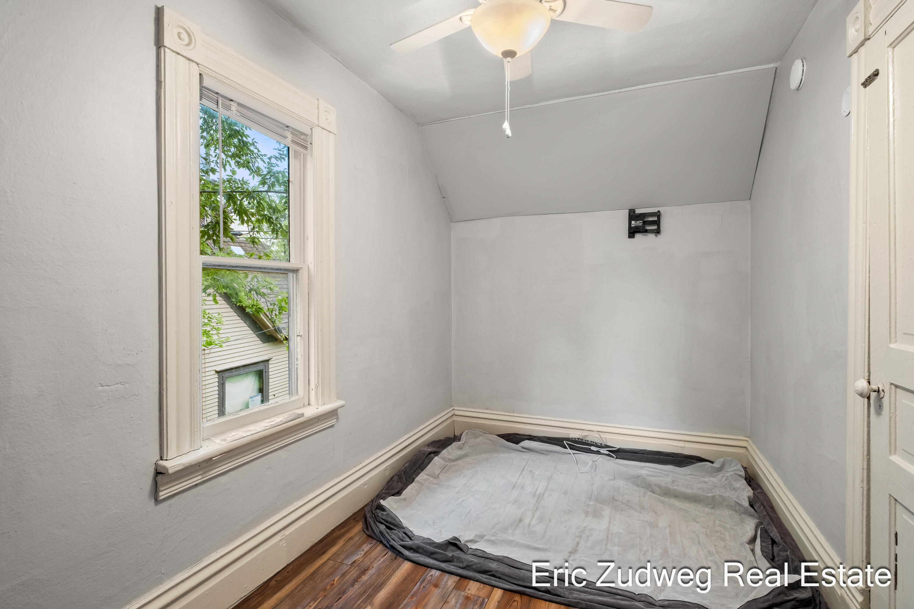 430 Grand Avenue NE Grand Rapids MI 49503