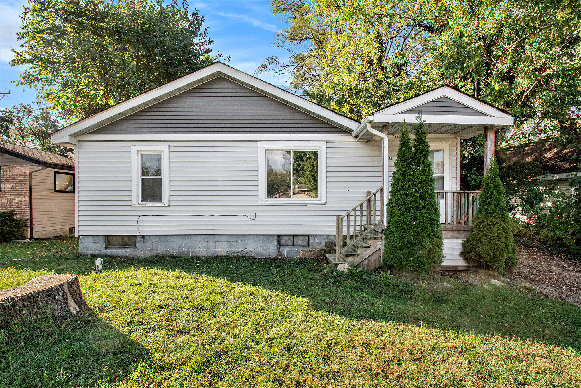 1638 Superior Street Niles MI 49120