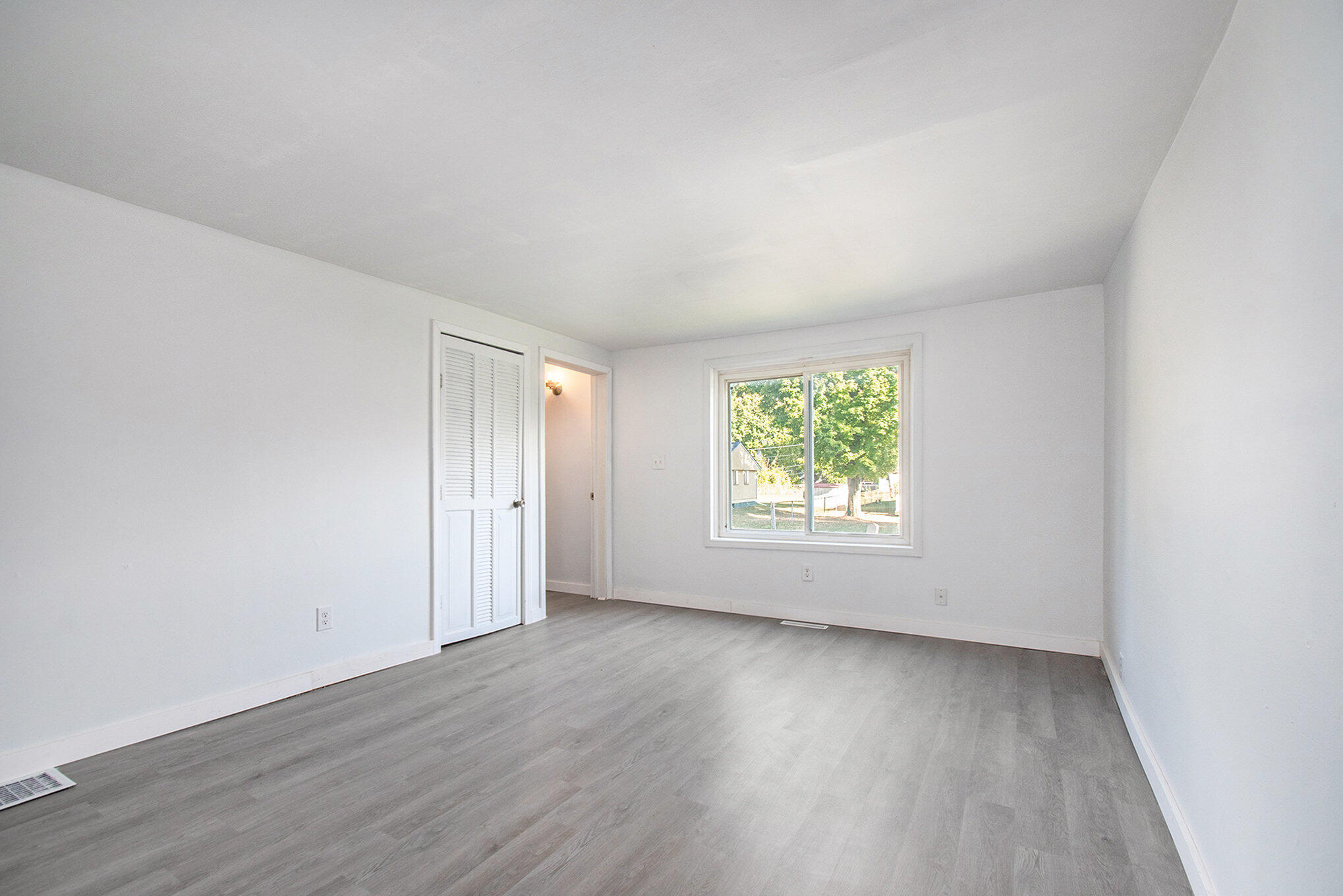 1638 Superior Street Niles MI 49120