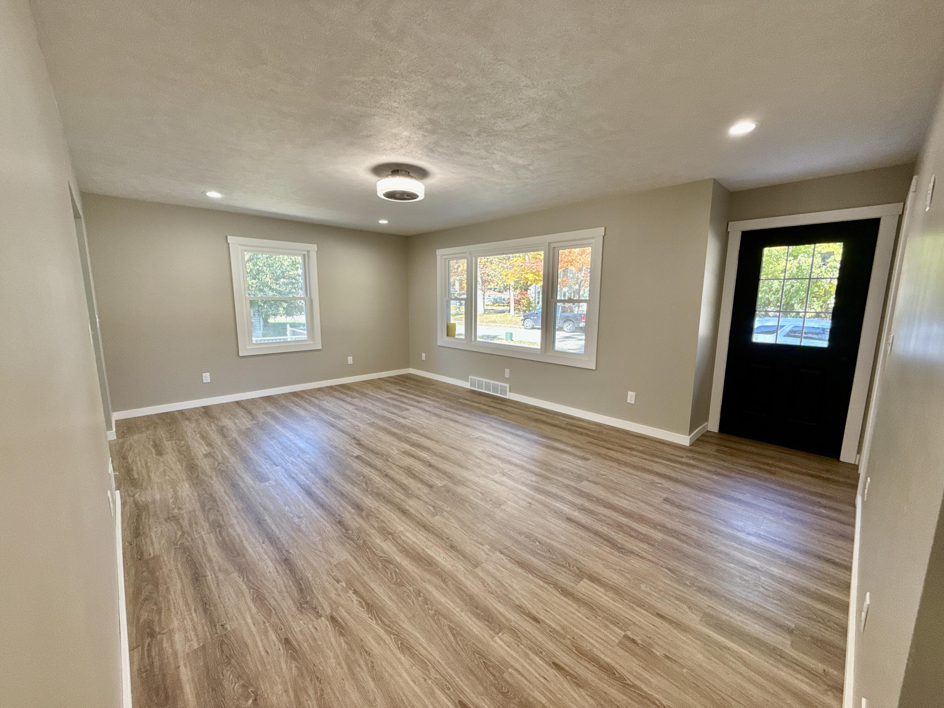 1385 Beardsley Avenue Muskegon MI 49441