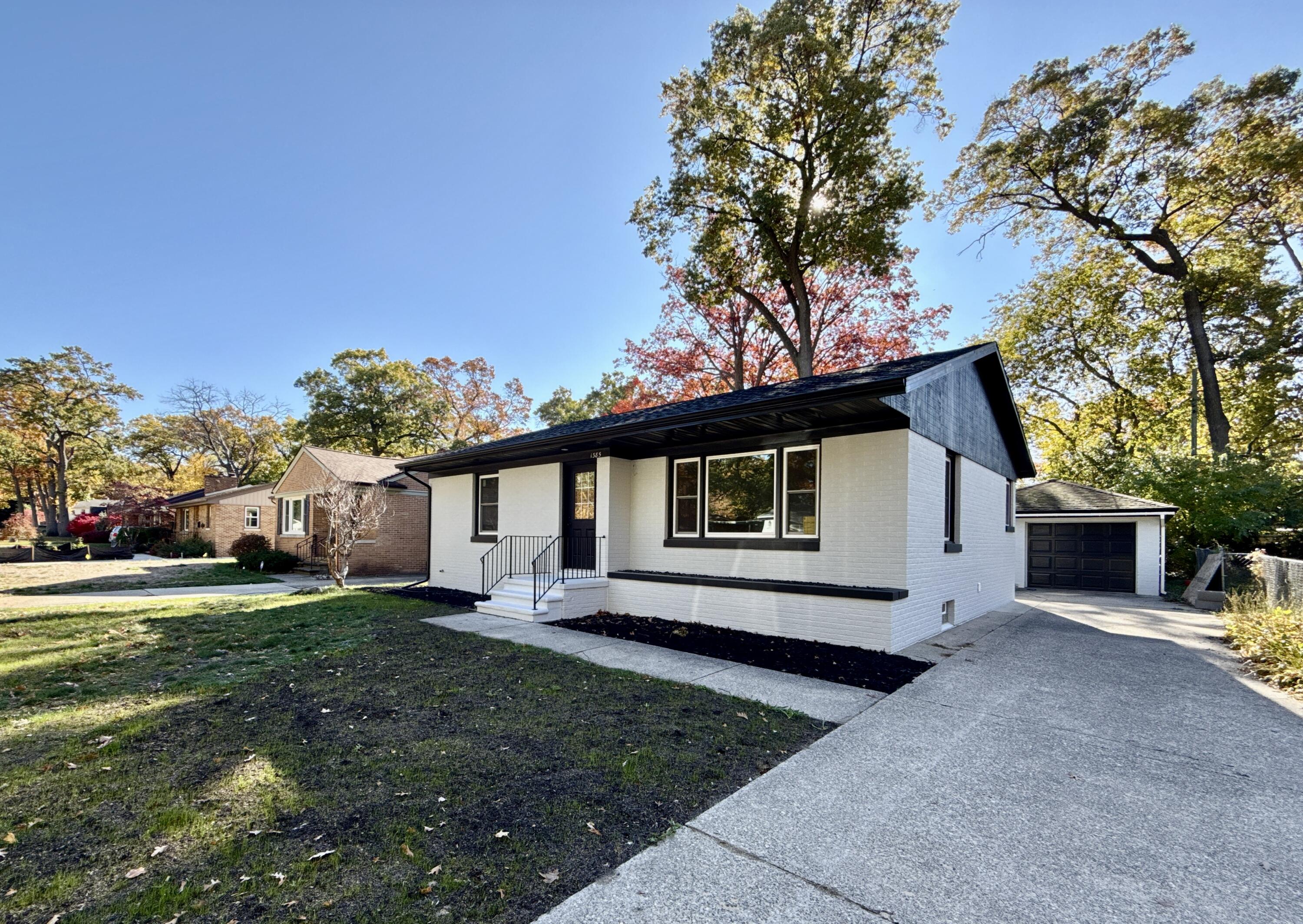 1385 Beardsley Avenue Muskegon MI 49441