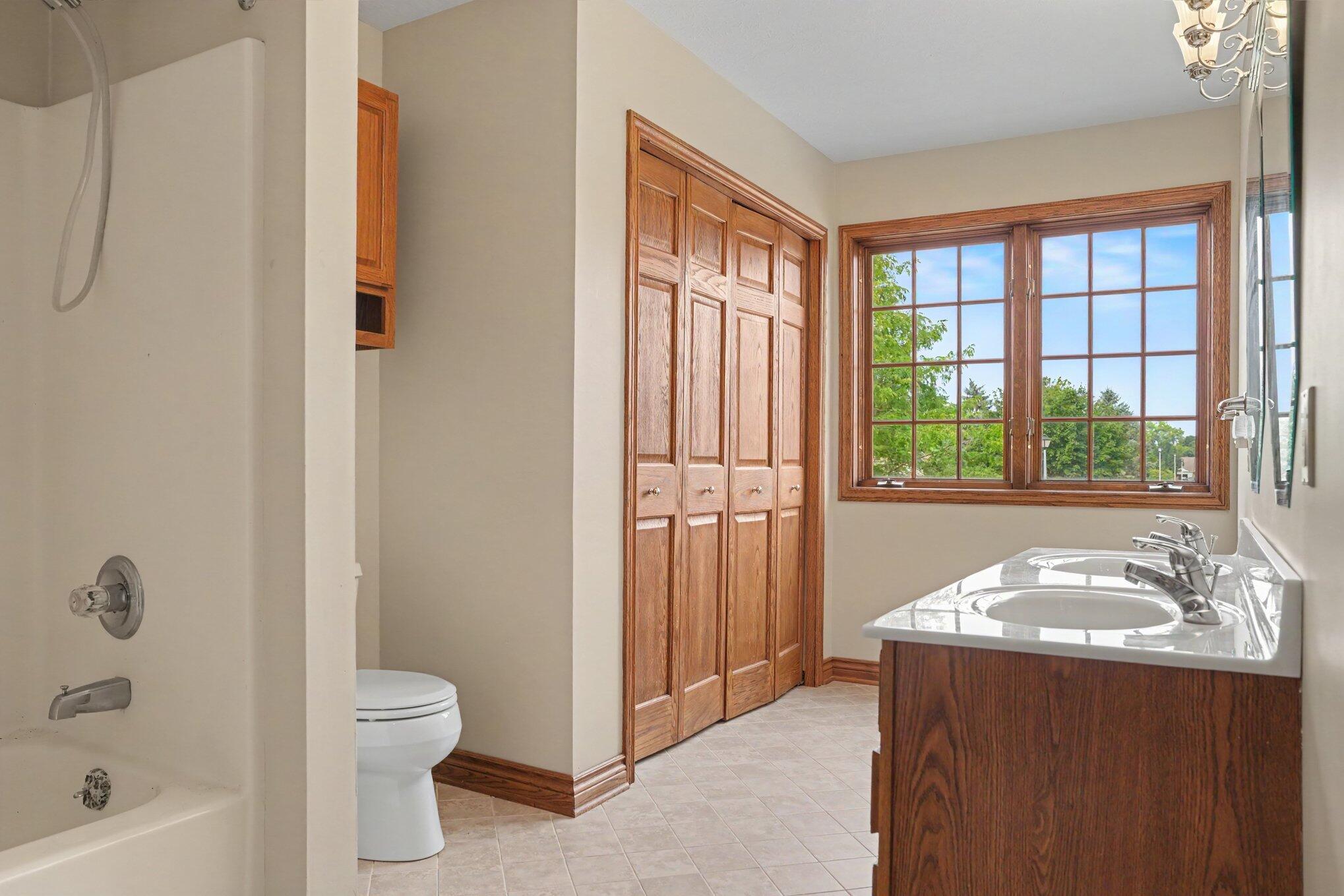 3854 Reynolds Street Kalamazoo MI 49048