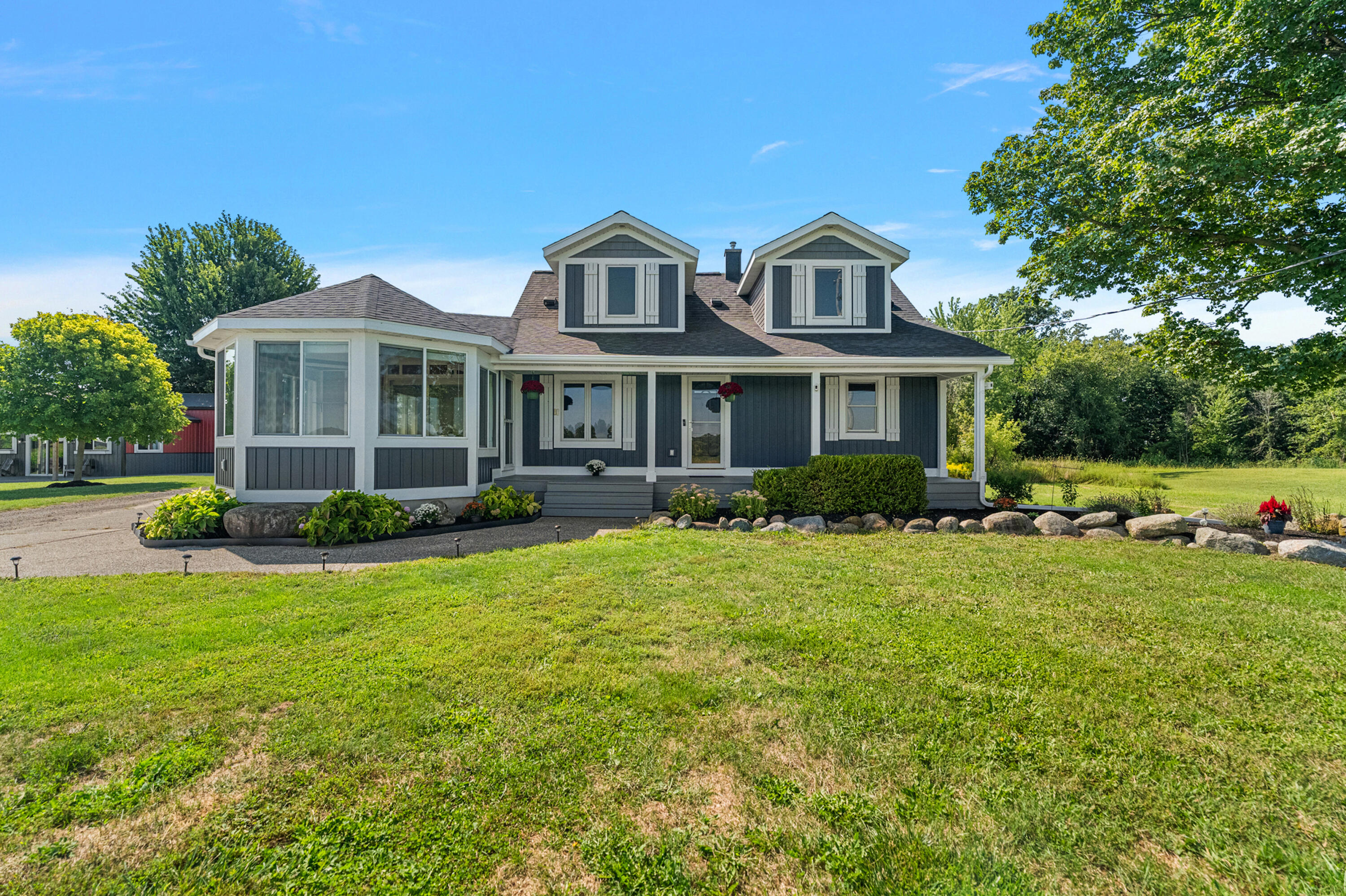3830 146th Avenue Holland MI 49423