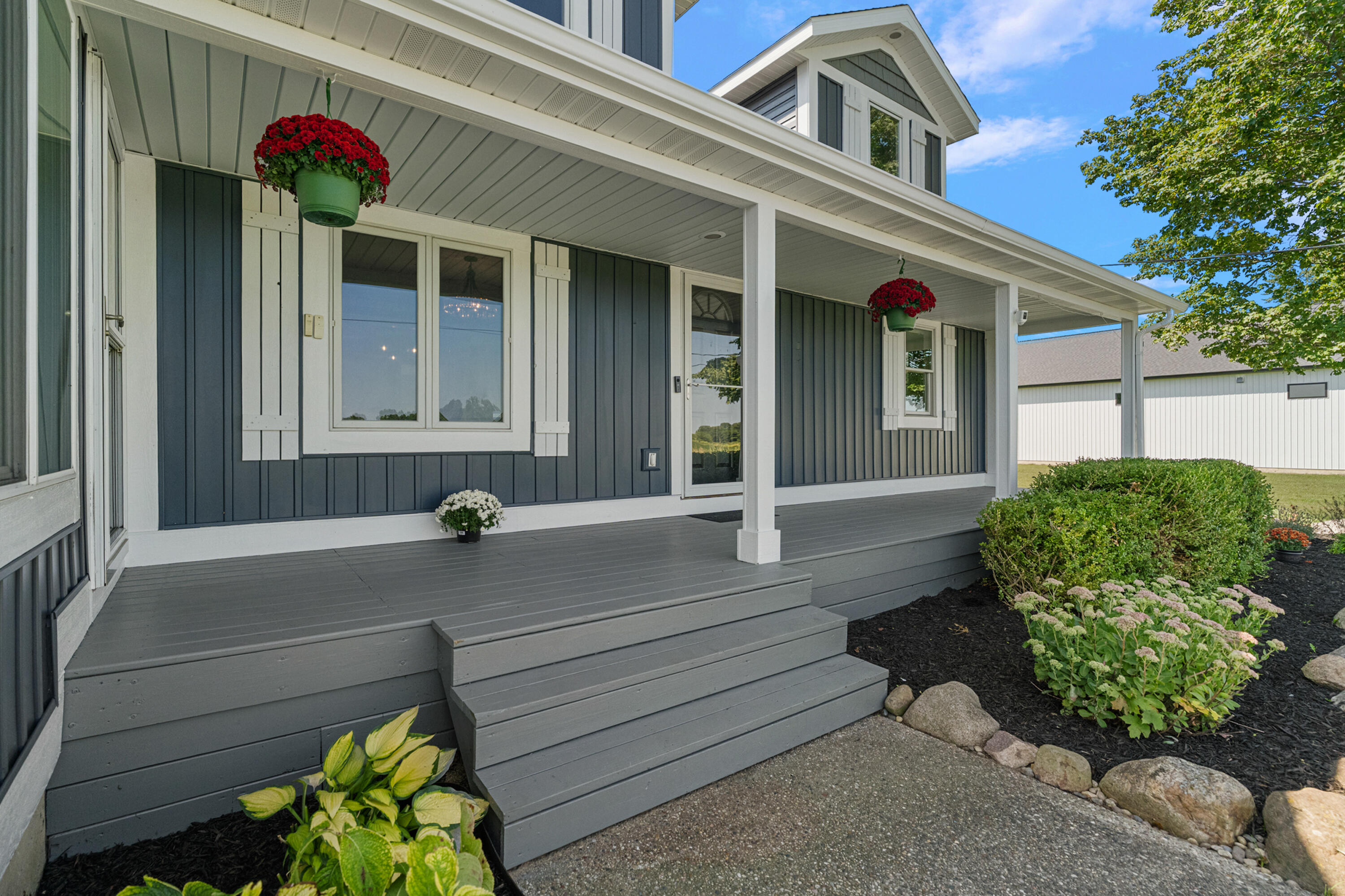3830 146th Avenue Holland MI 49423