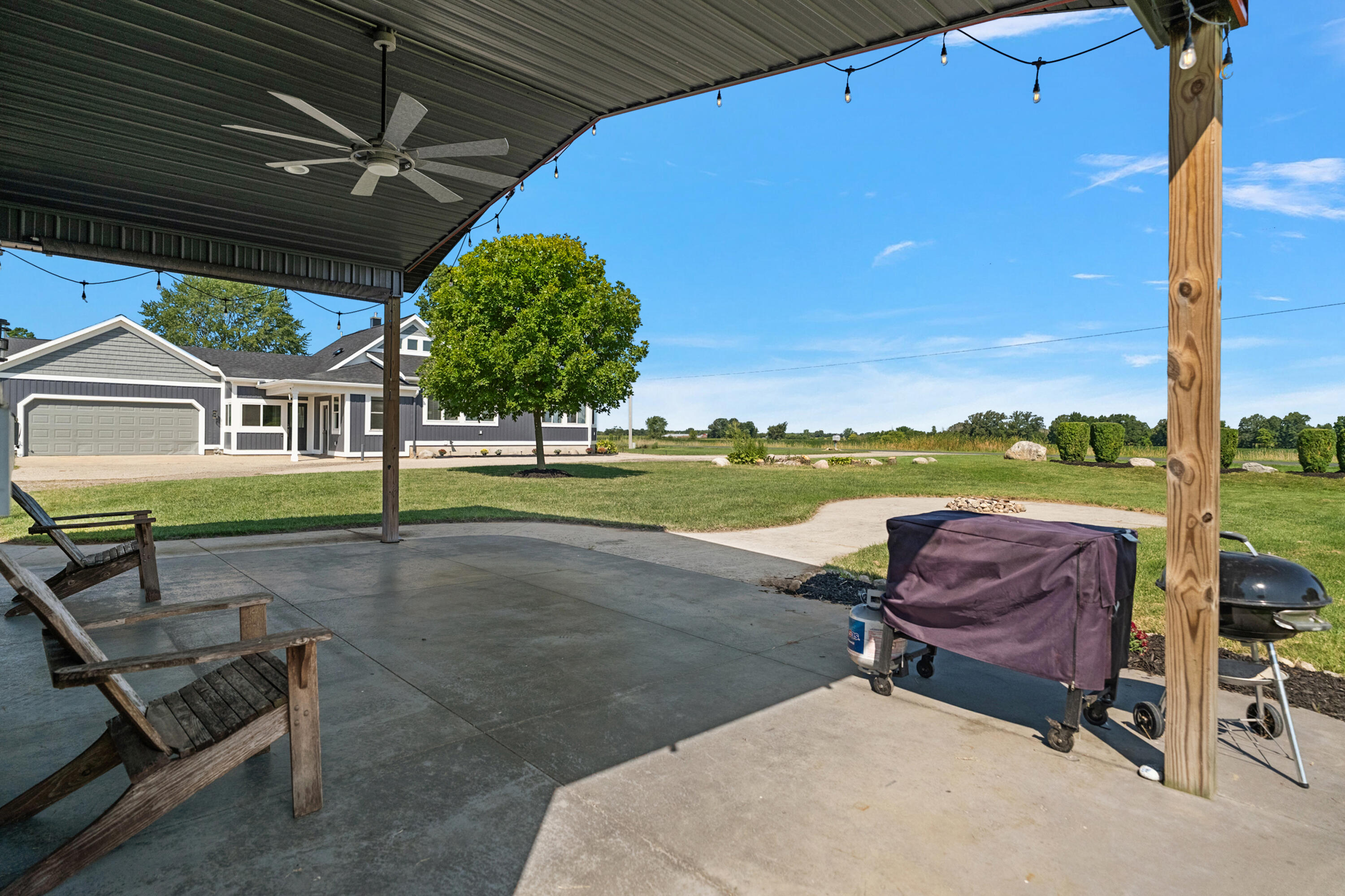 3830 146th Avenue Holland MI 49423
