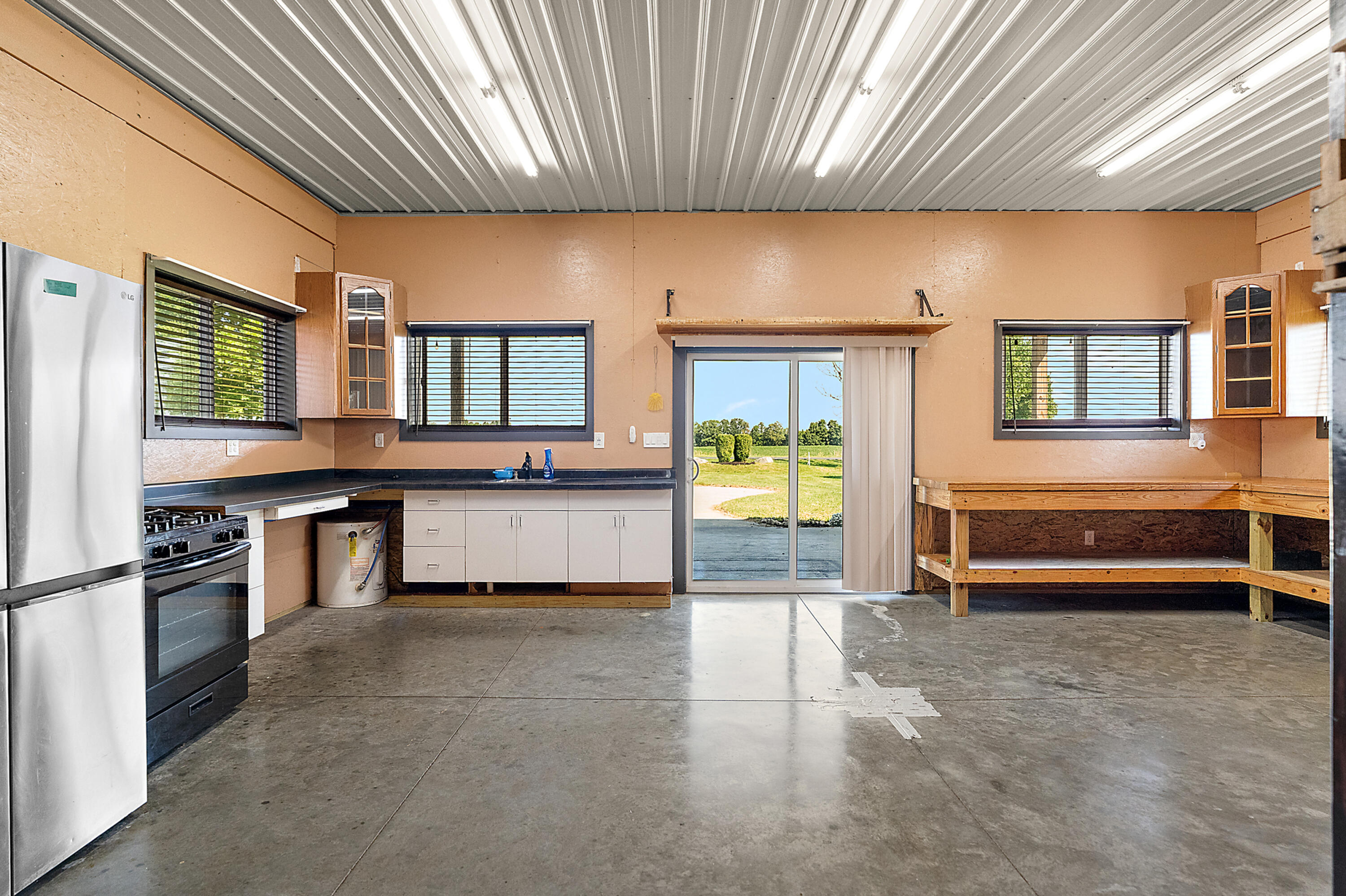 3830 146th Avenue Holland MI 49423