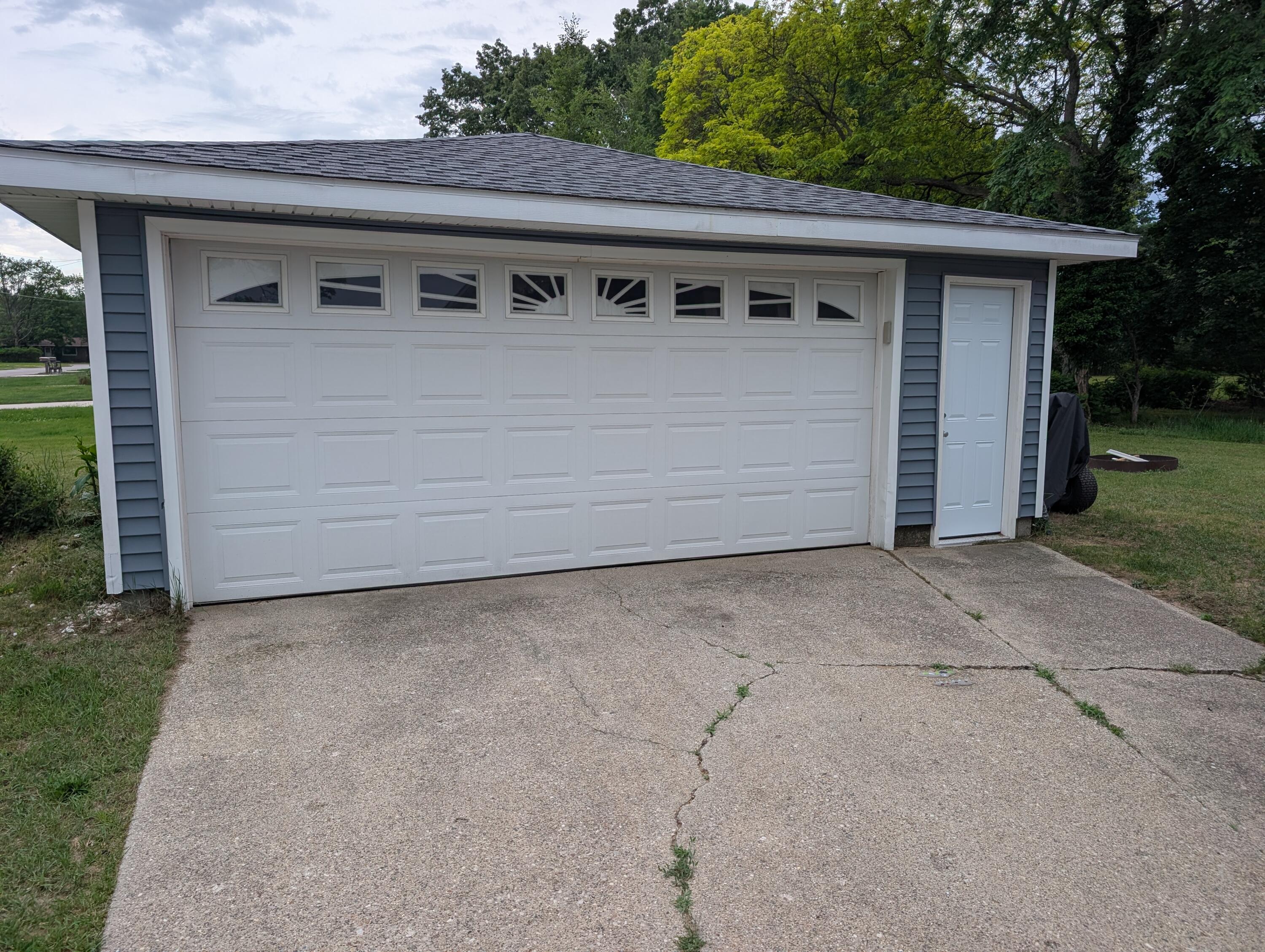 461 W Hile Road Muskegon MI 49441