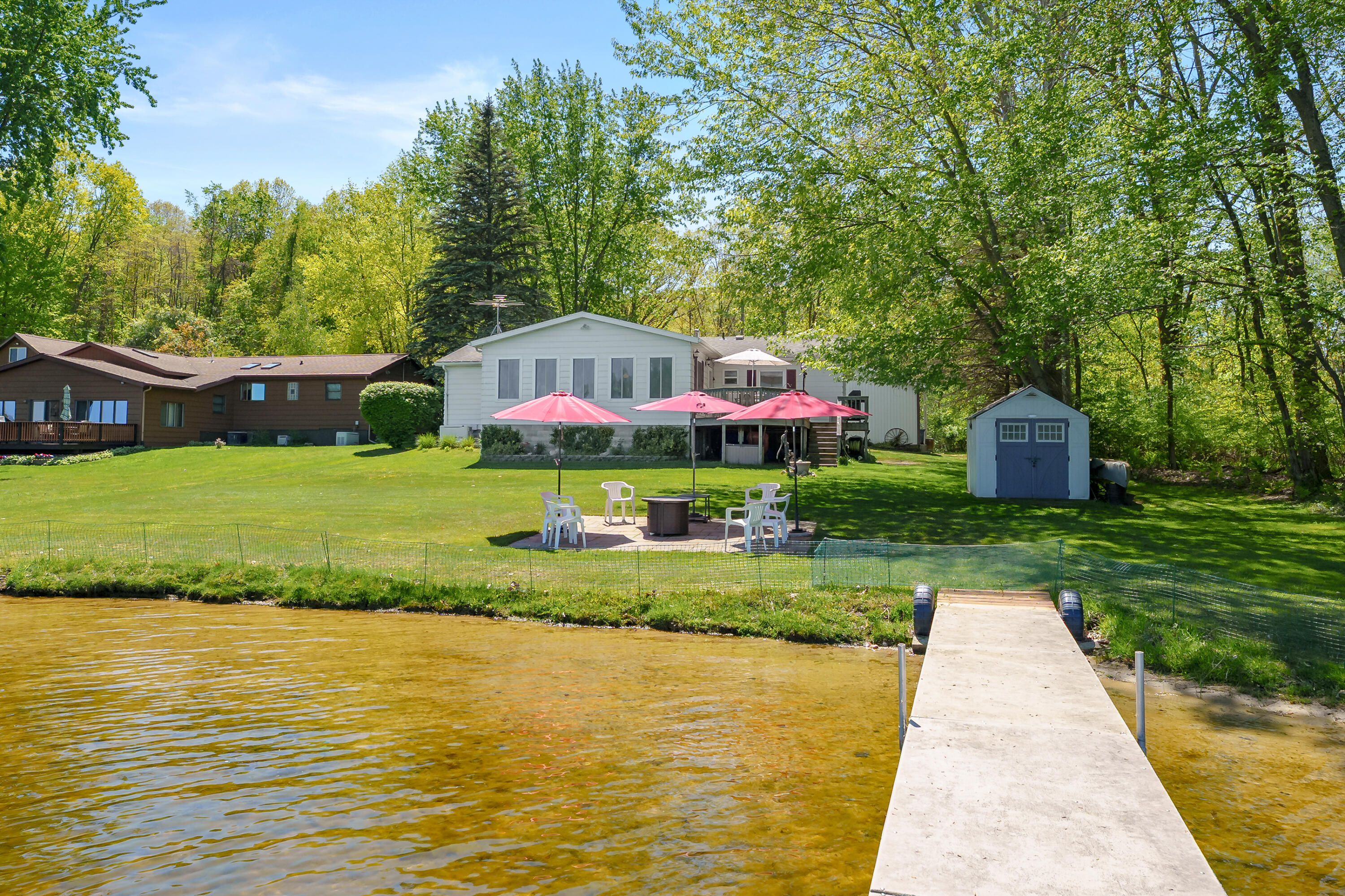 51860 County Road 384 Grand Junction MI 49056