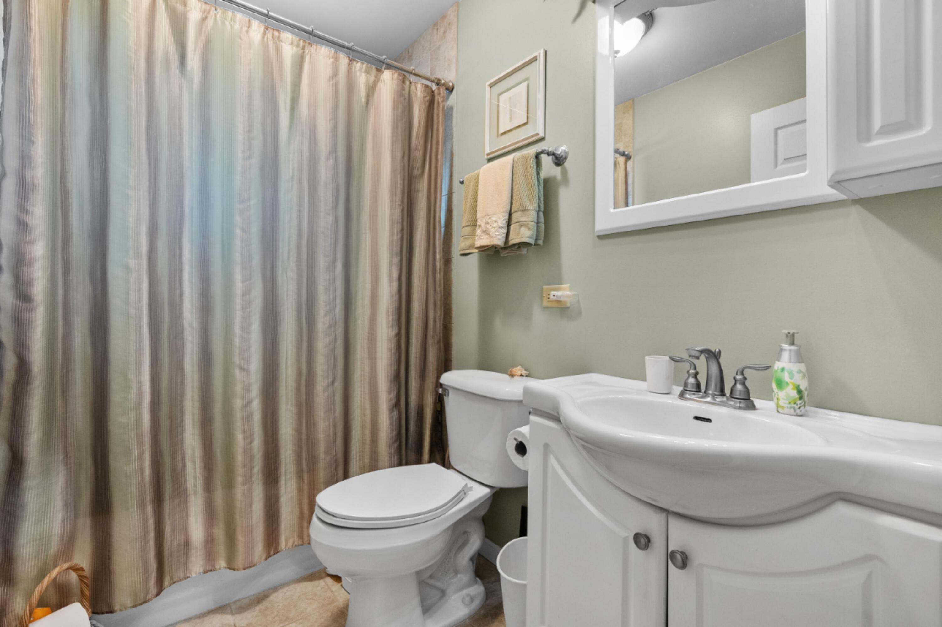 51860 County Road 384 Grand Junction MI 49056