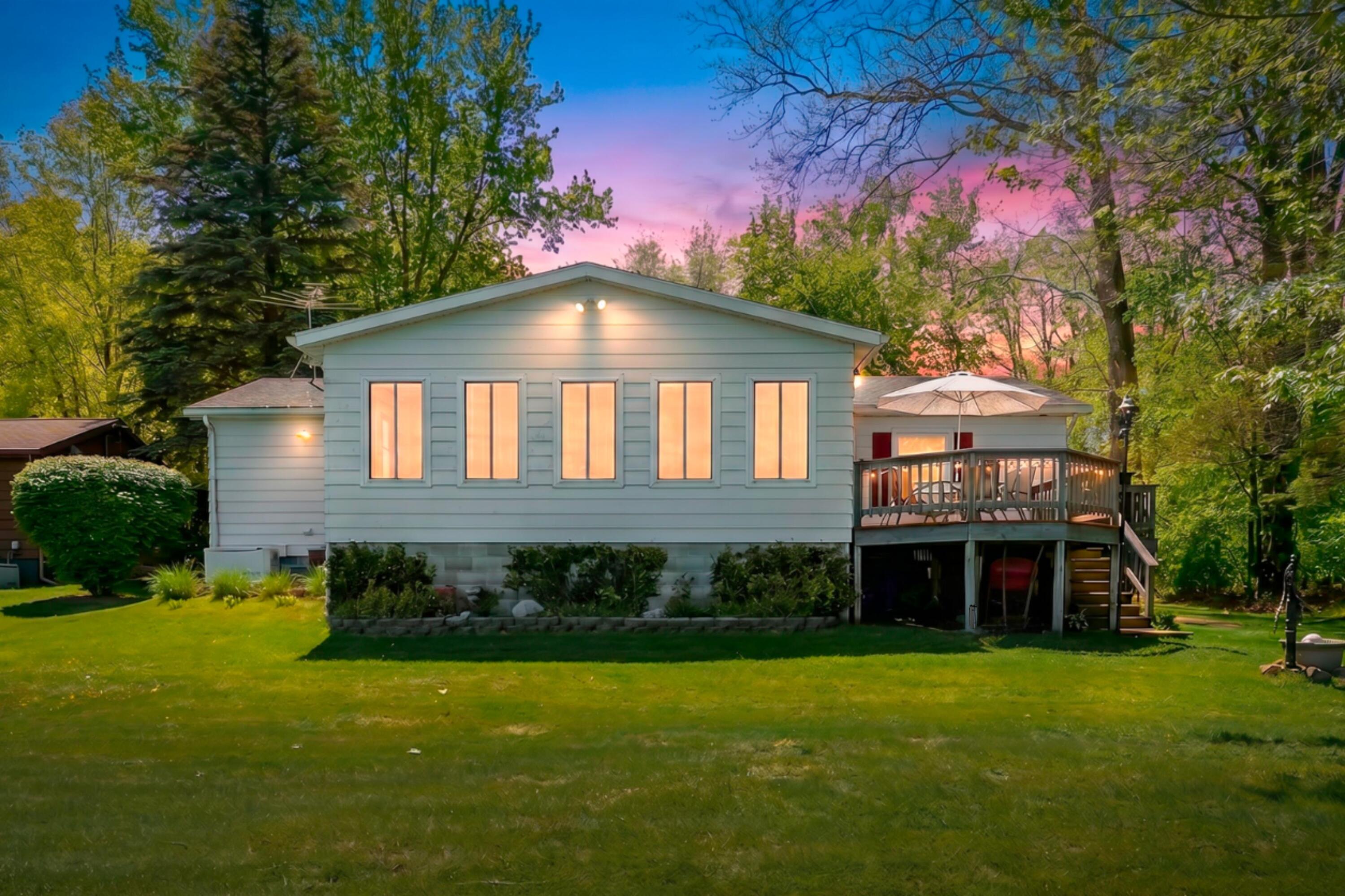 51860 County Road 384 Grand Junction MI 49056