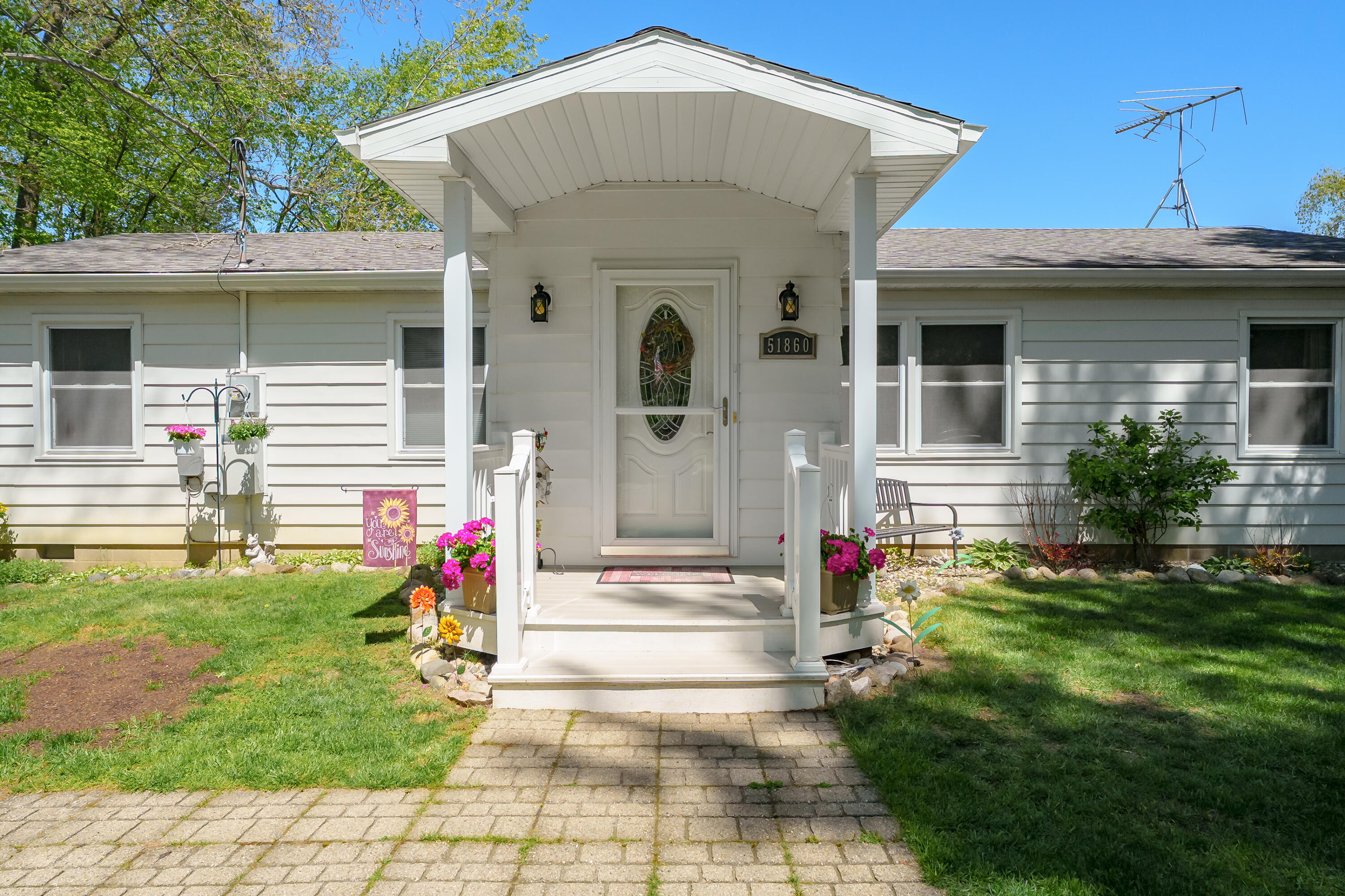 51860 County Road 384 Grand Junction MI 49056
