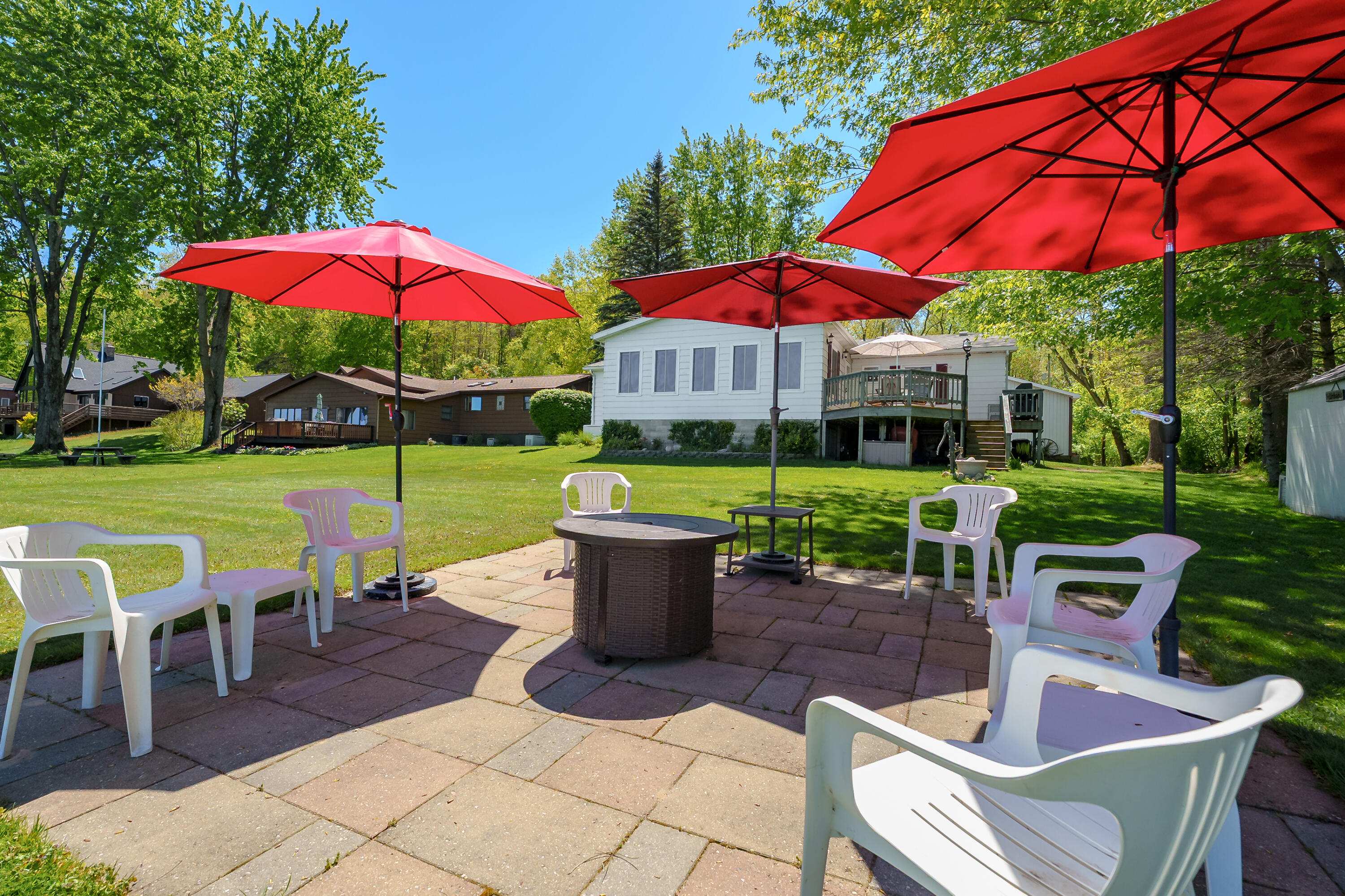 51860 County Road 384 Grand Junction MI 49056