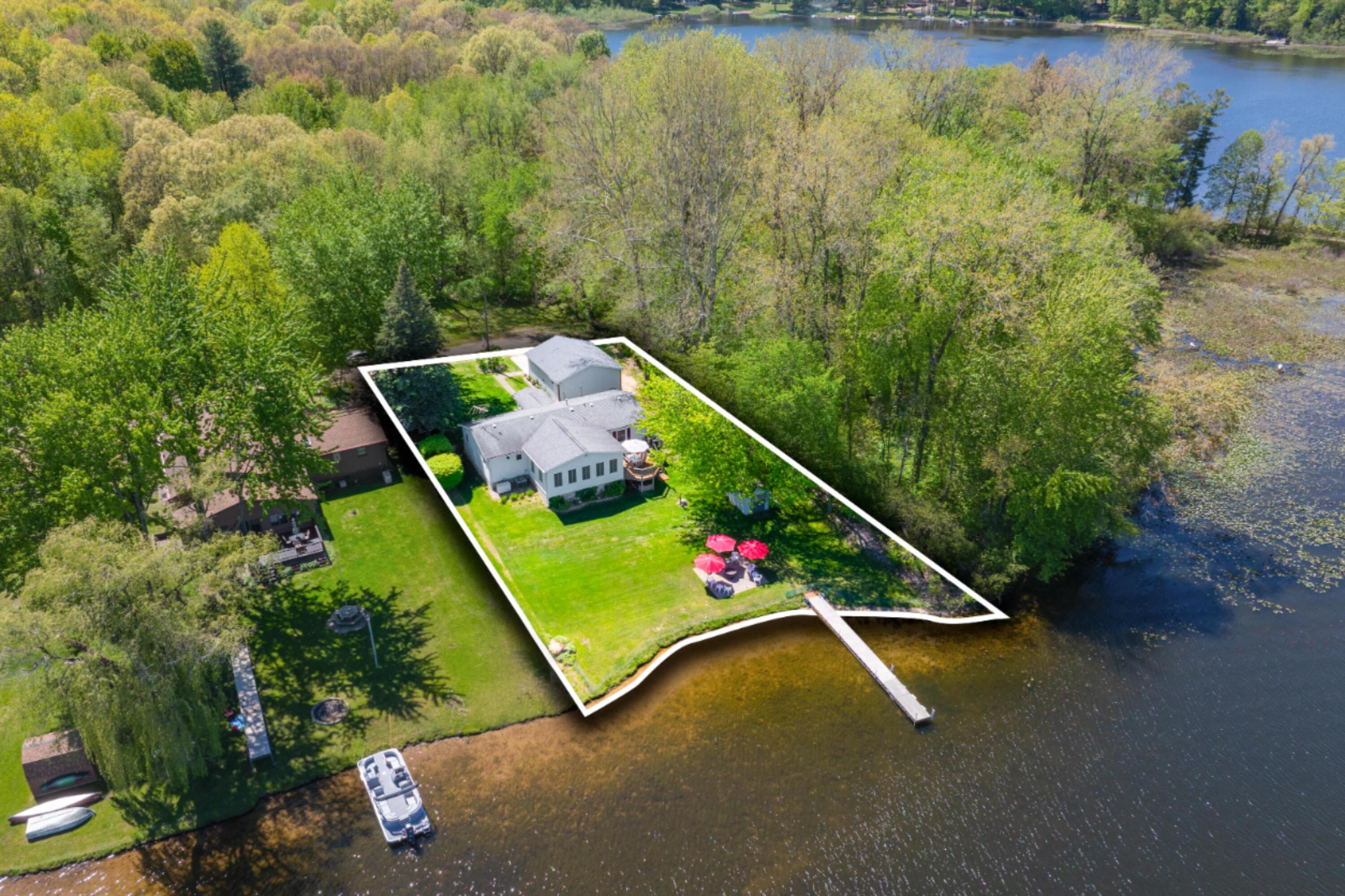 51860 County Road 384 Grand Junction MI 49056