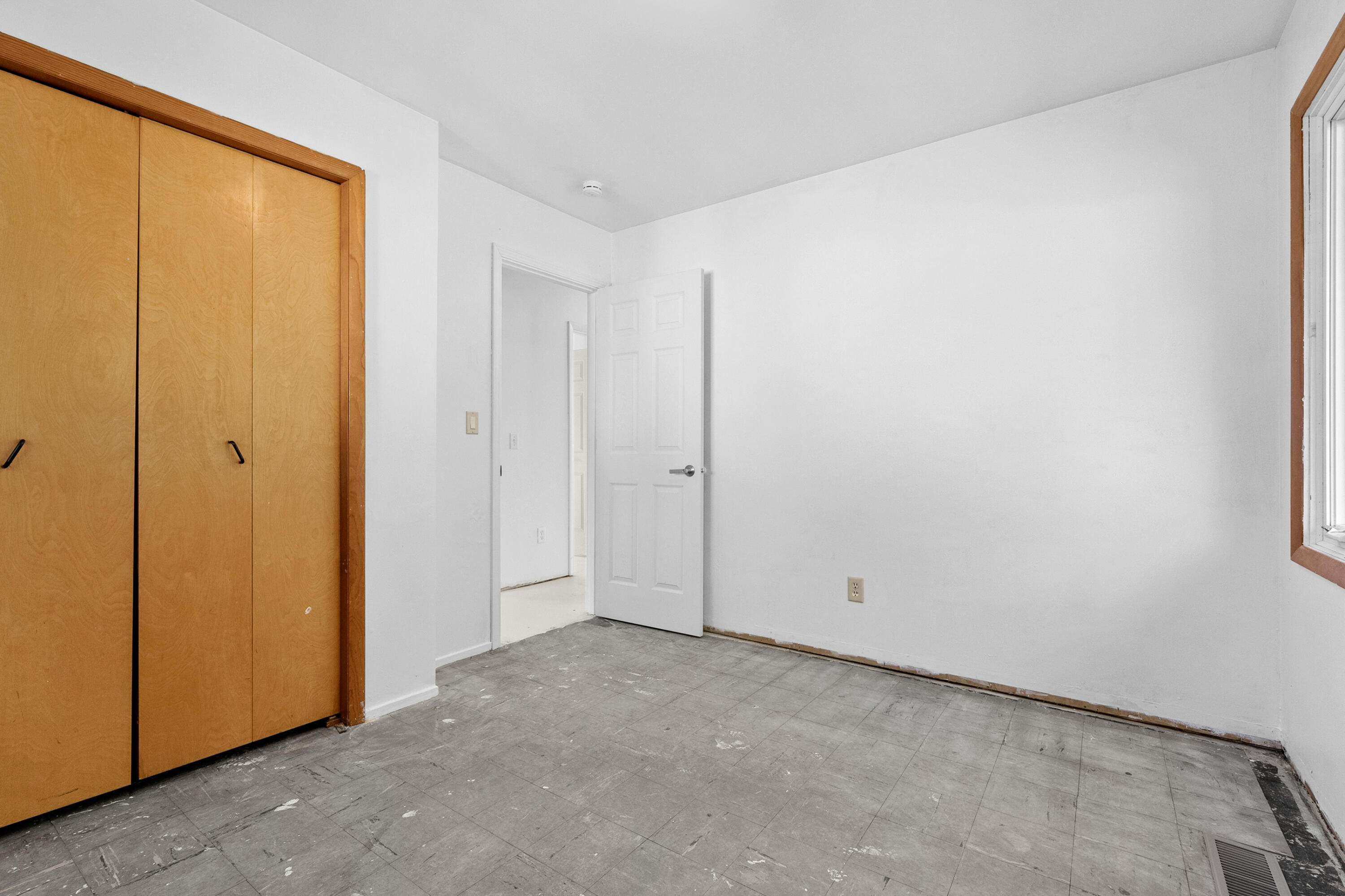 3021 Parchmount Avenue Kalamazoo MI 49004