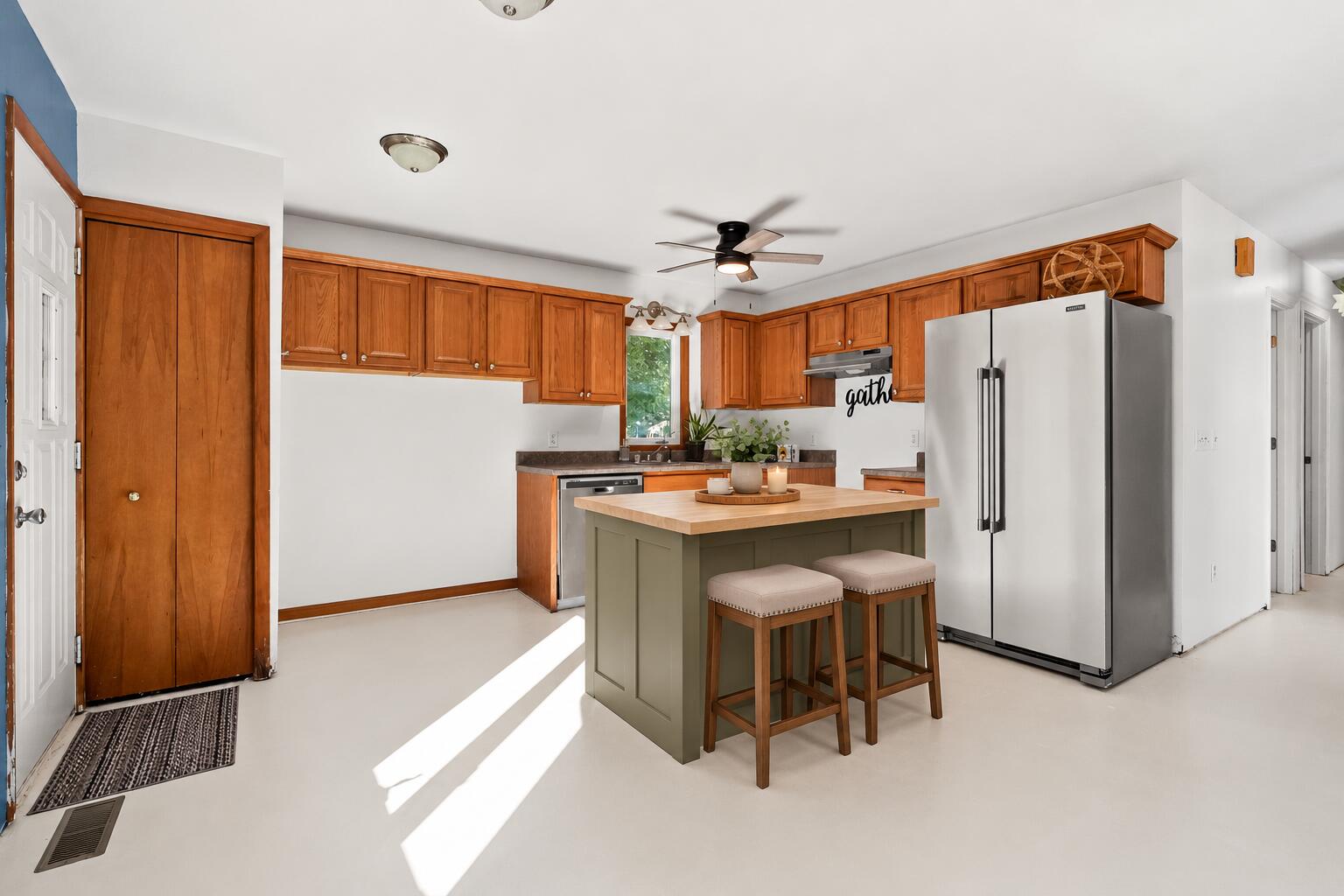 3021 Parchmount Avenue Kalamazoo MI 49004